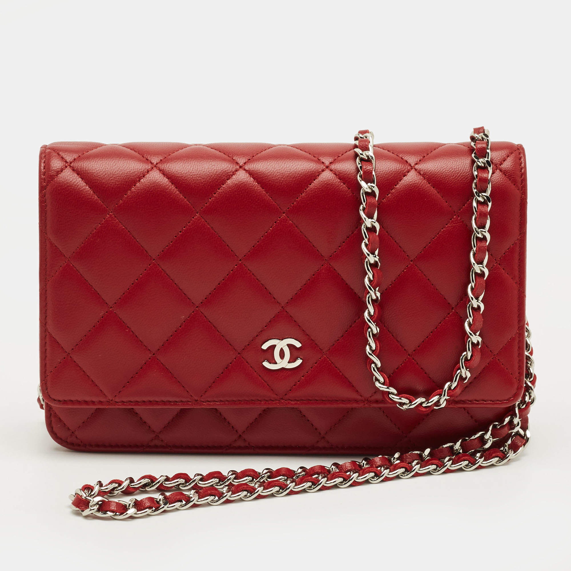 Pre Owned Chanel Red Quilted Leather Classic Wallet on Chain