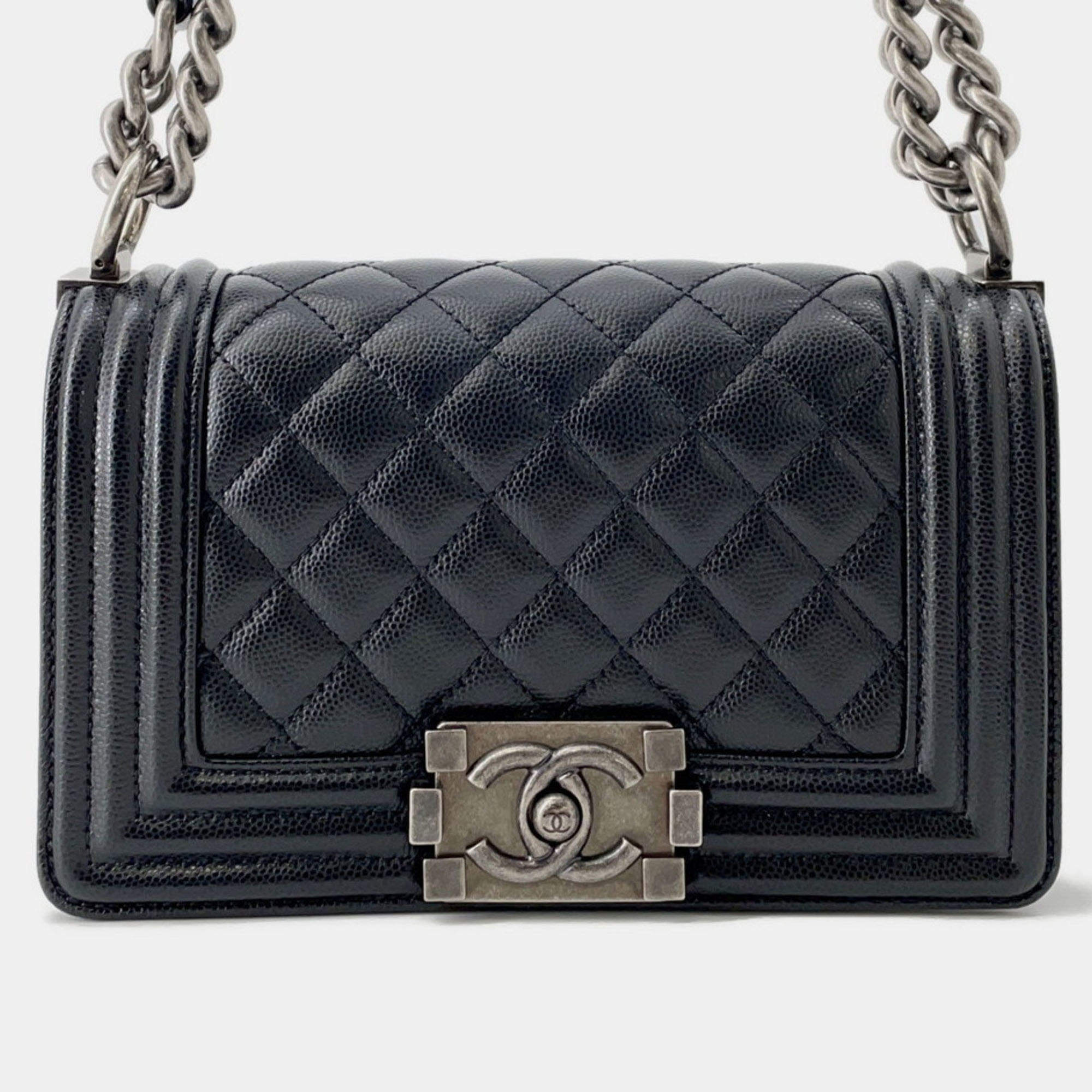 Pre Owned Chanel Boy Black Calfskin Shoulder Bag