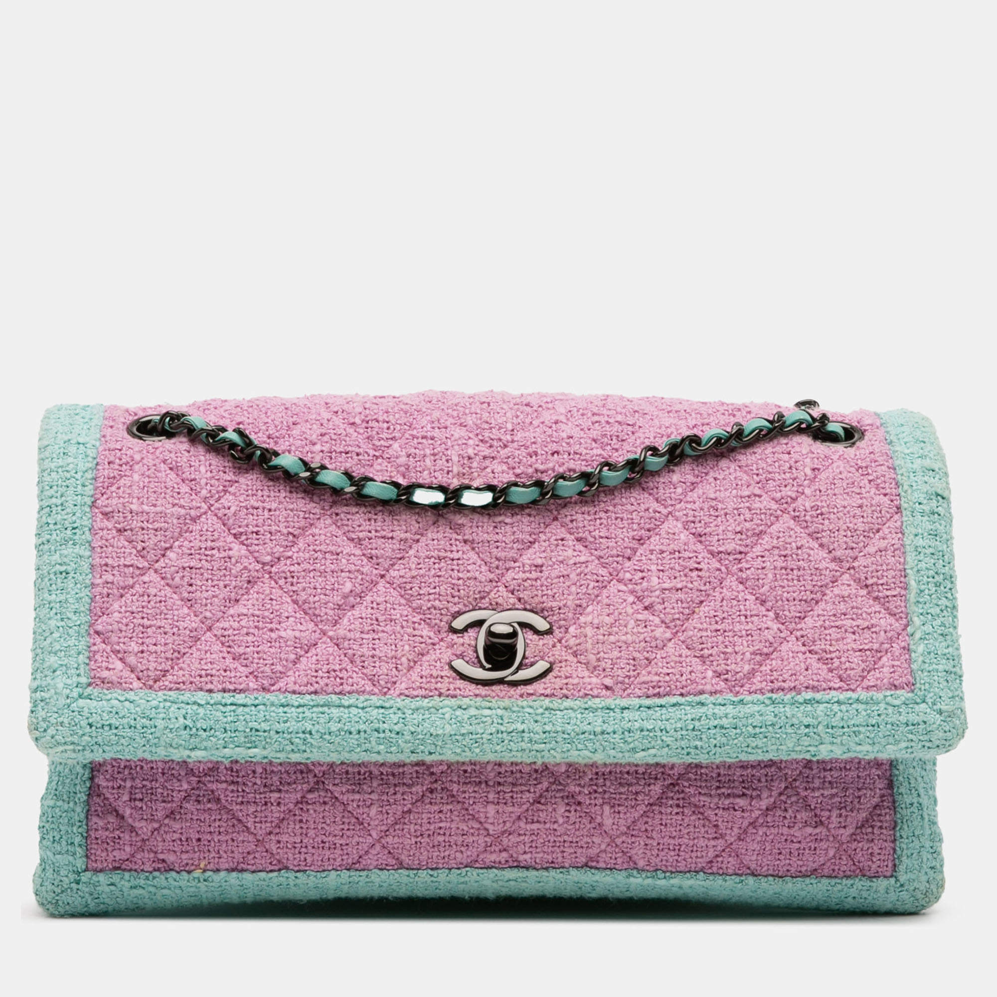 Pre Owned Chanel Green Pink CC Quilted Bicolor Tweed Flap