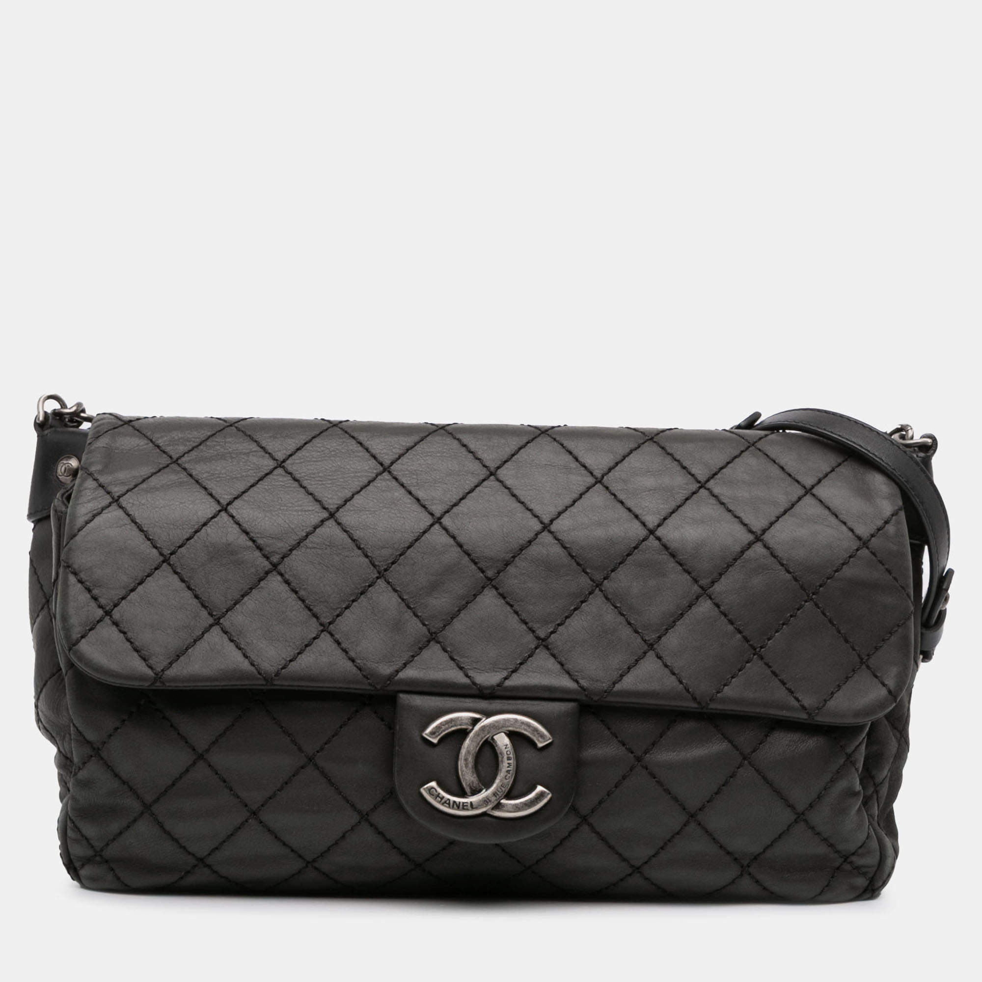 Pre Owned Chanel Grey Large Quilted Iridescent Calfskin Coco Daily Flap