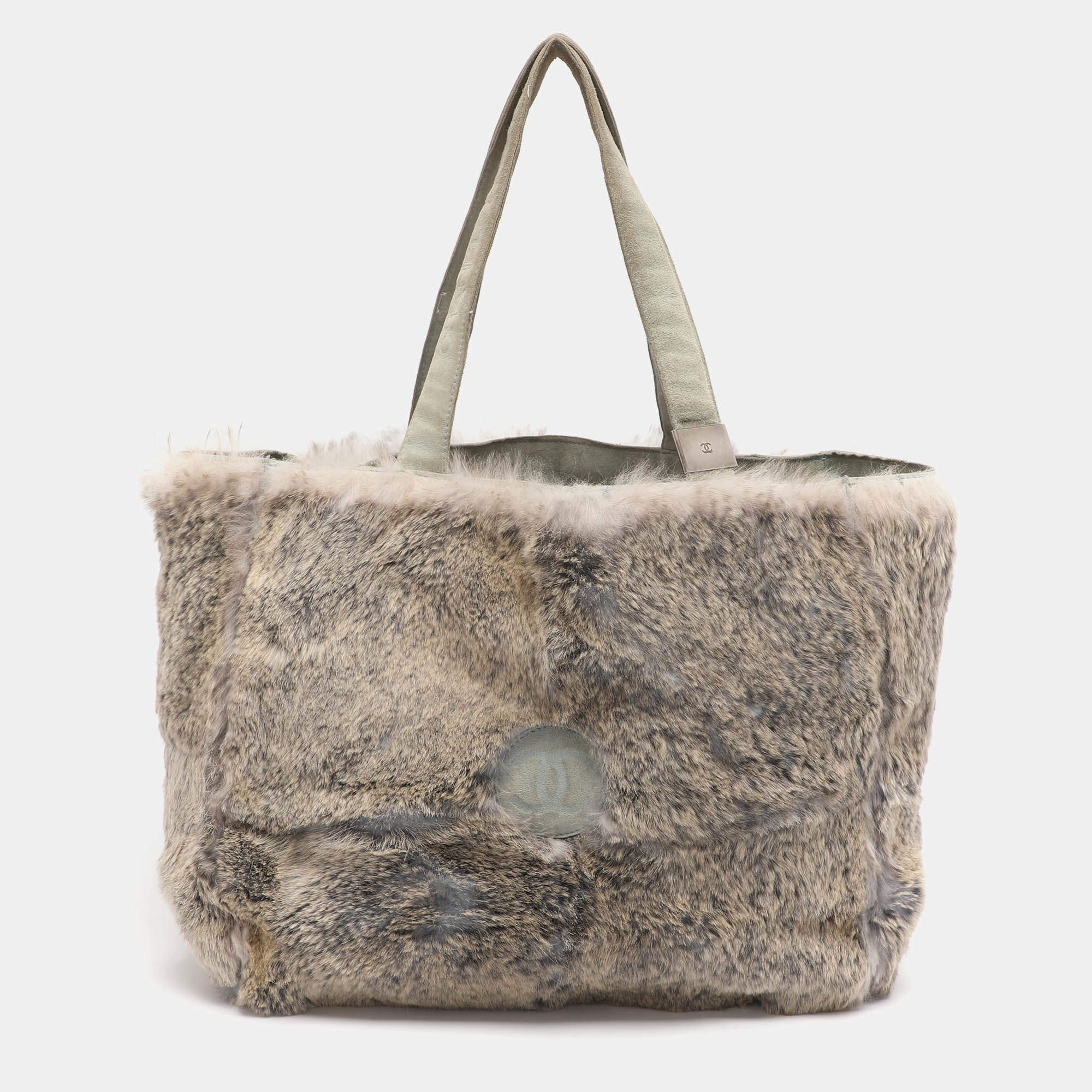 Pre Owned Chanel Beige/Blue Rabbit Fur CC Tote