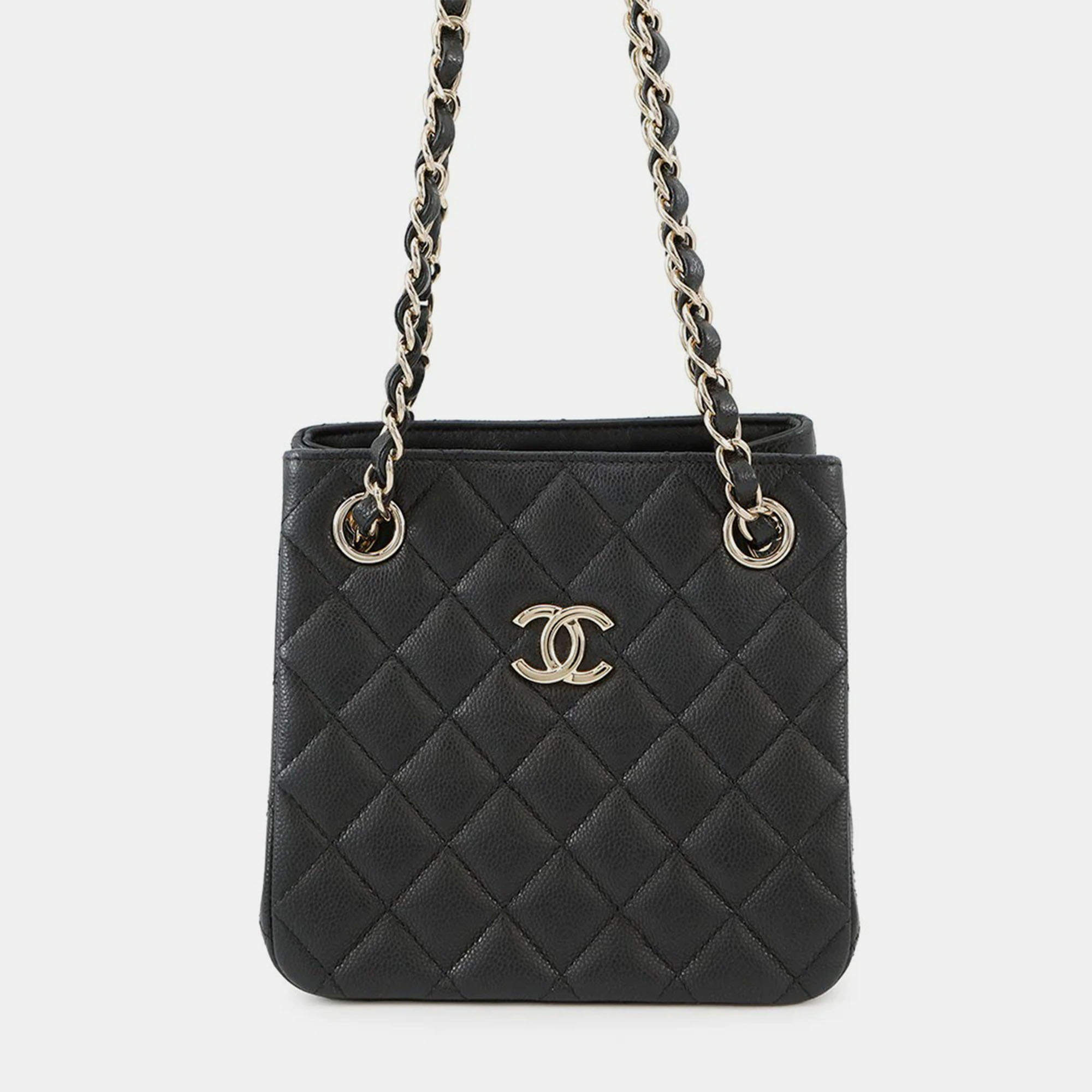 Pre Owned Chanel Matelasse Chain Bucket Shoulder Bag Black Caviar Leather Size Mini