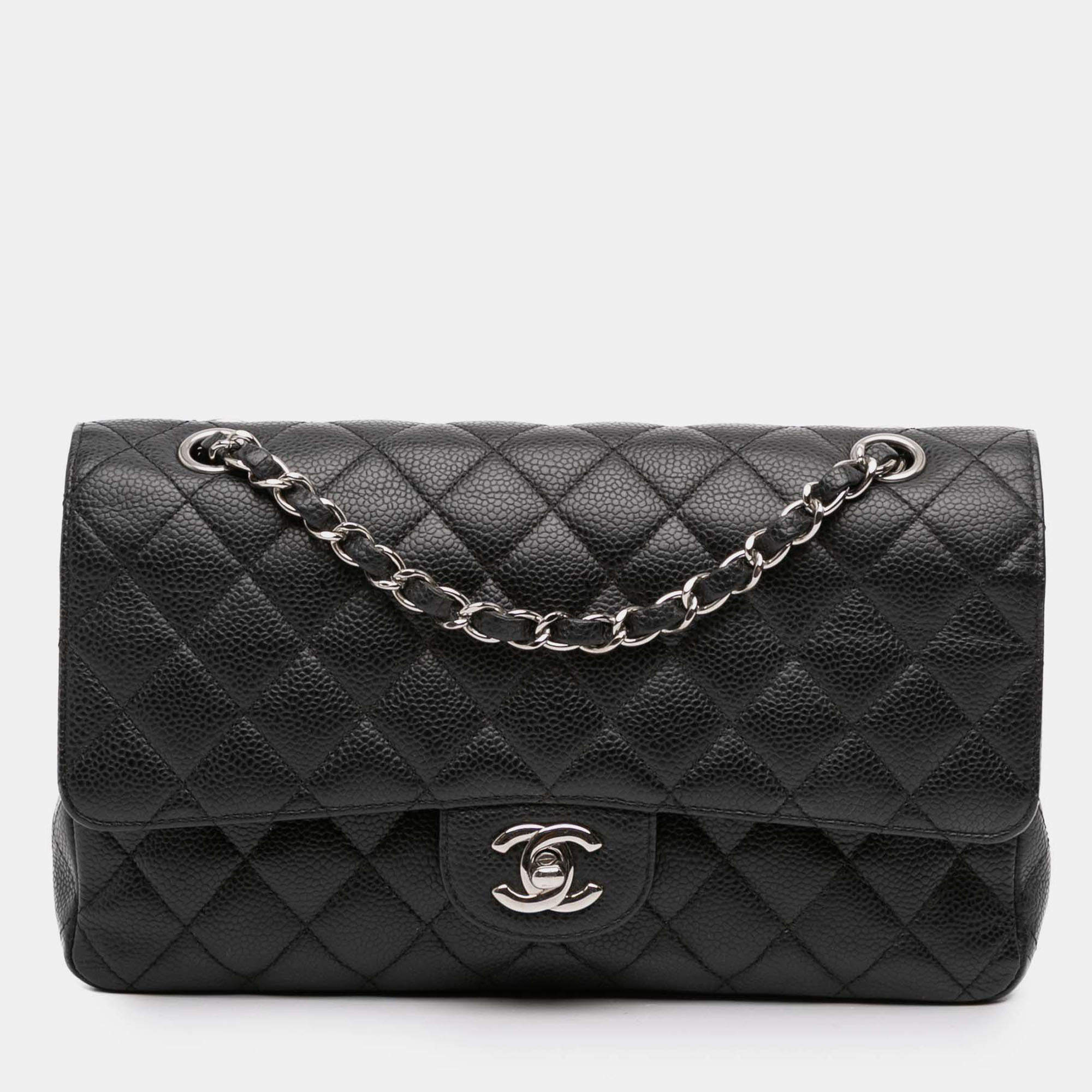 Pre Owned Chanel Black Medium Classic Caviar Double Flap