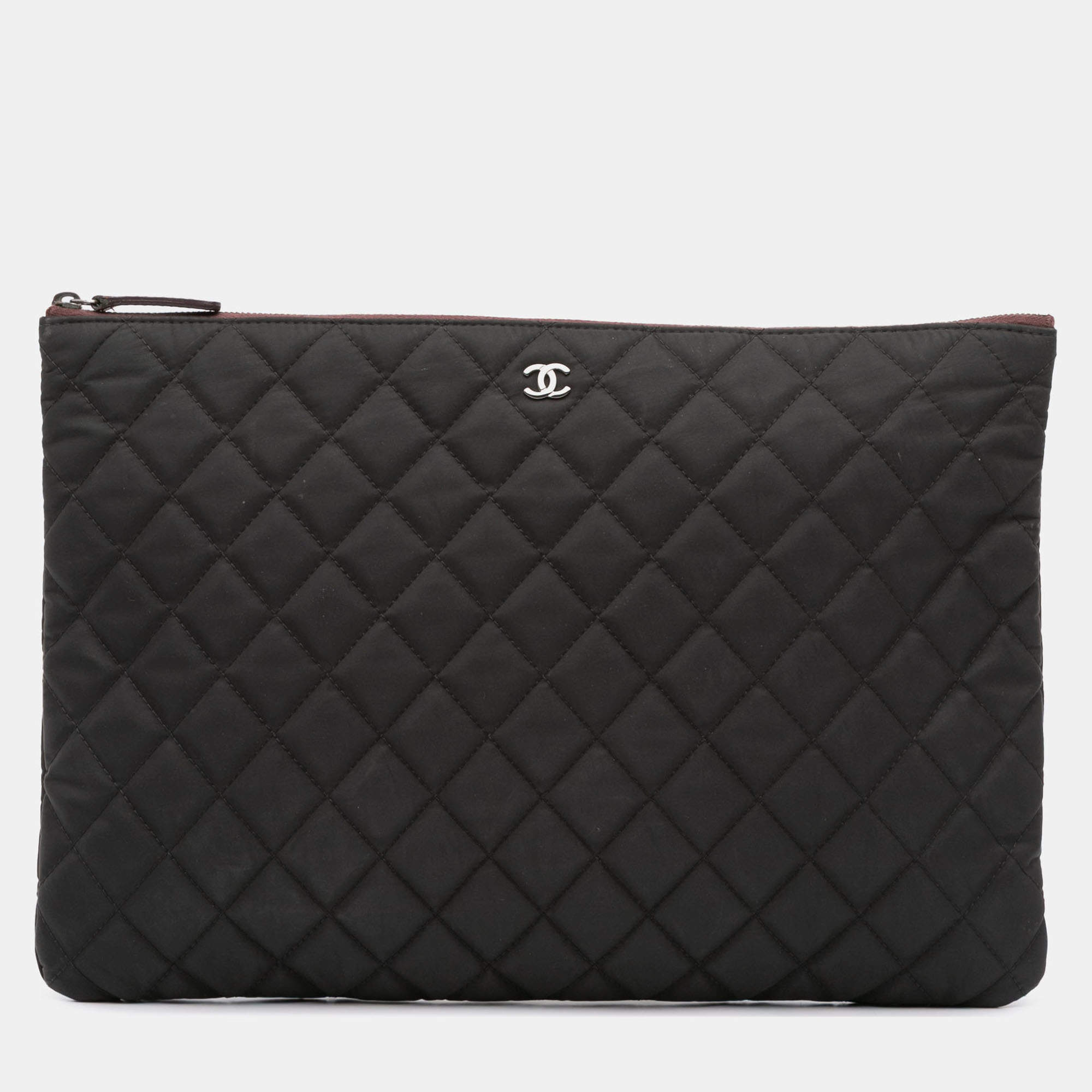 Pre Owned Chanel Large Quilted Nylon O Case Clutch