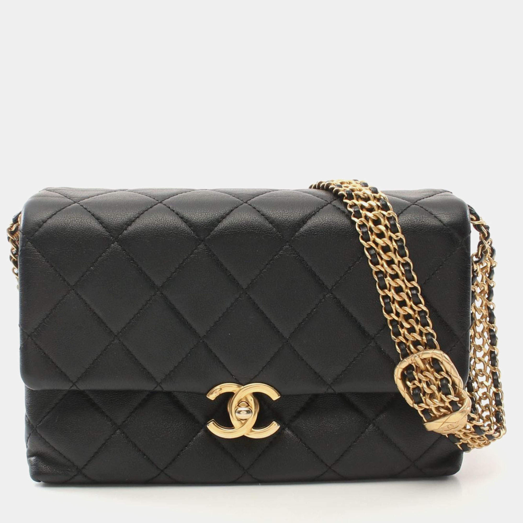 Pre Owned Chanel CC Logo Buckle Black Lambskin Chain Strap Flap Bag