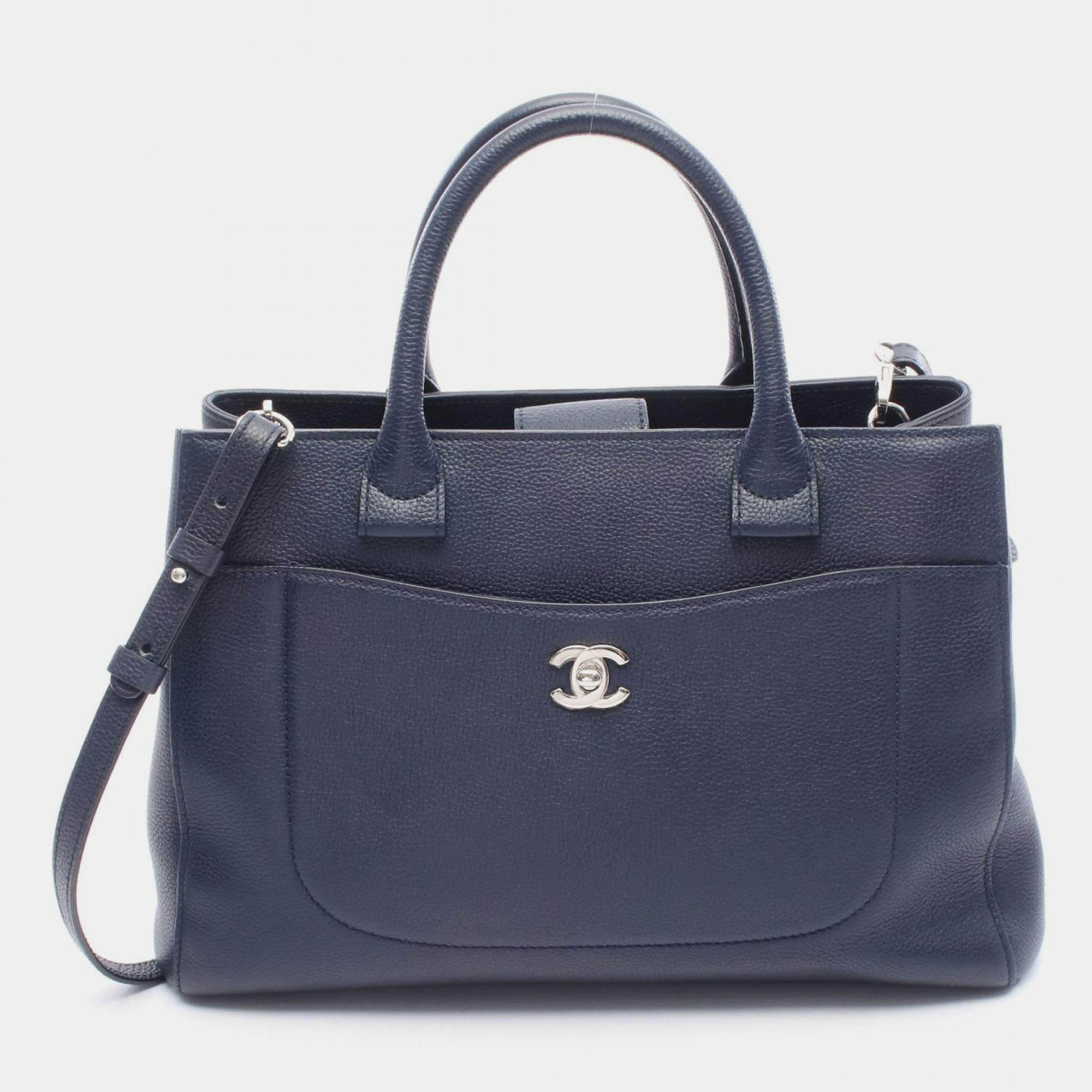 Pre Owned Chanel Neo Executive Navy Blue Leather Tote Bag