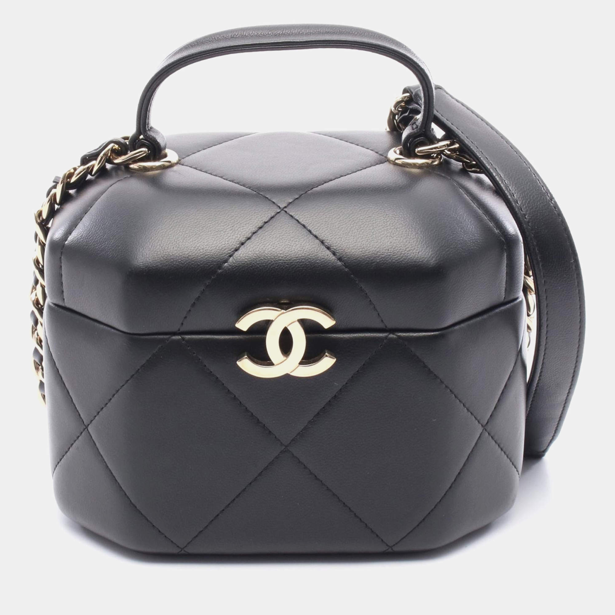 مملوكة مسبقًا حافظة شانيل باريس شاتو دو شينونسو جلد أسود فاندوم