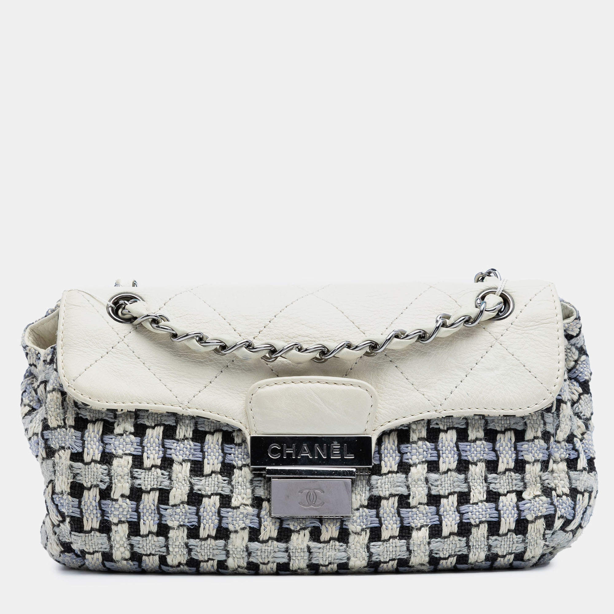 Pre Owned Chanel Black/White Tweed and Calfskin Woven Single Flap