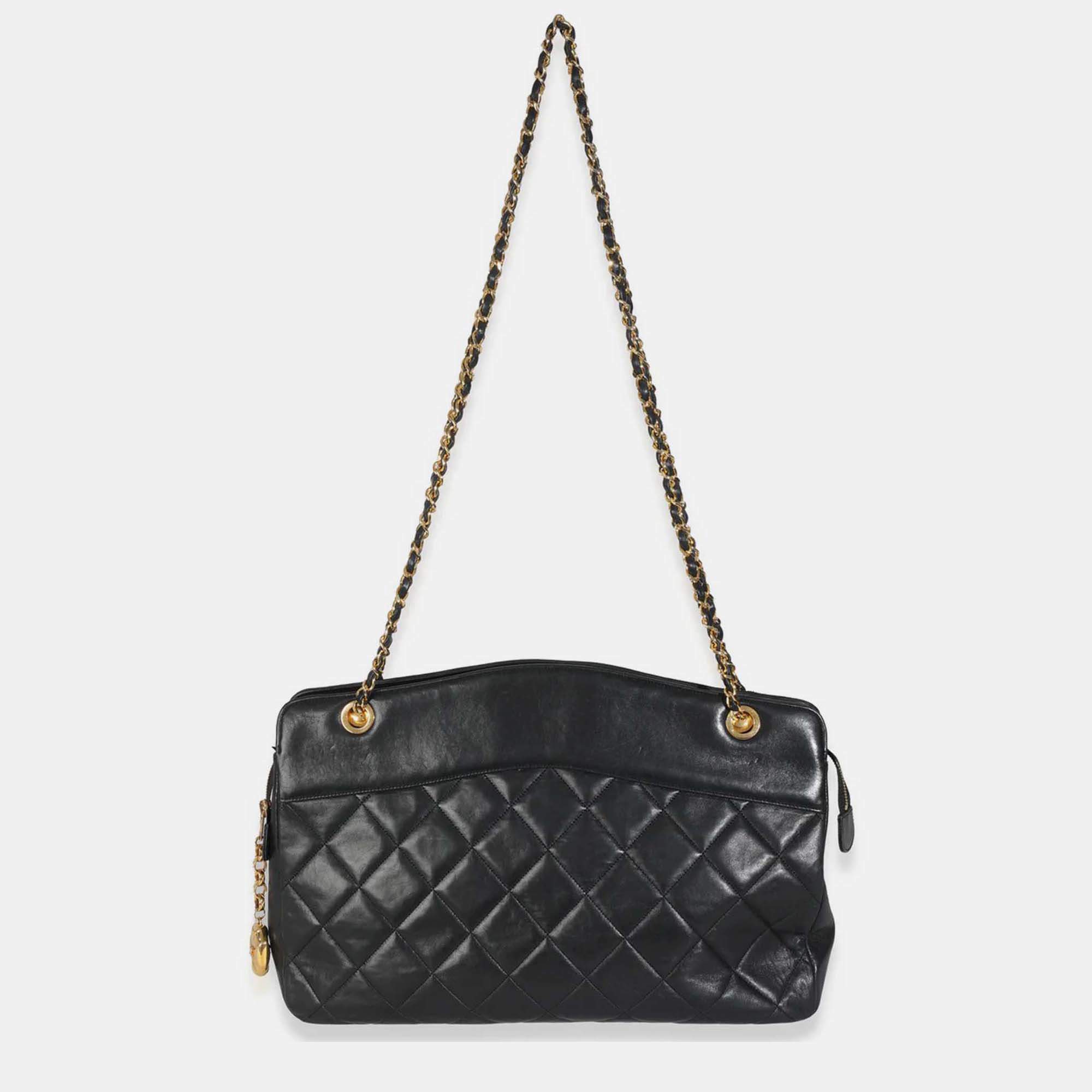 Pre Owned Chanel Vintage Black Quilted Lambskin Matelasse Chain Shoulder Bag