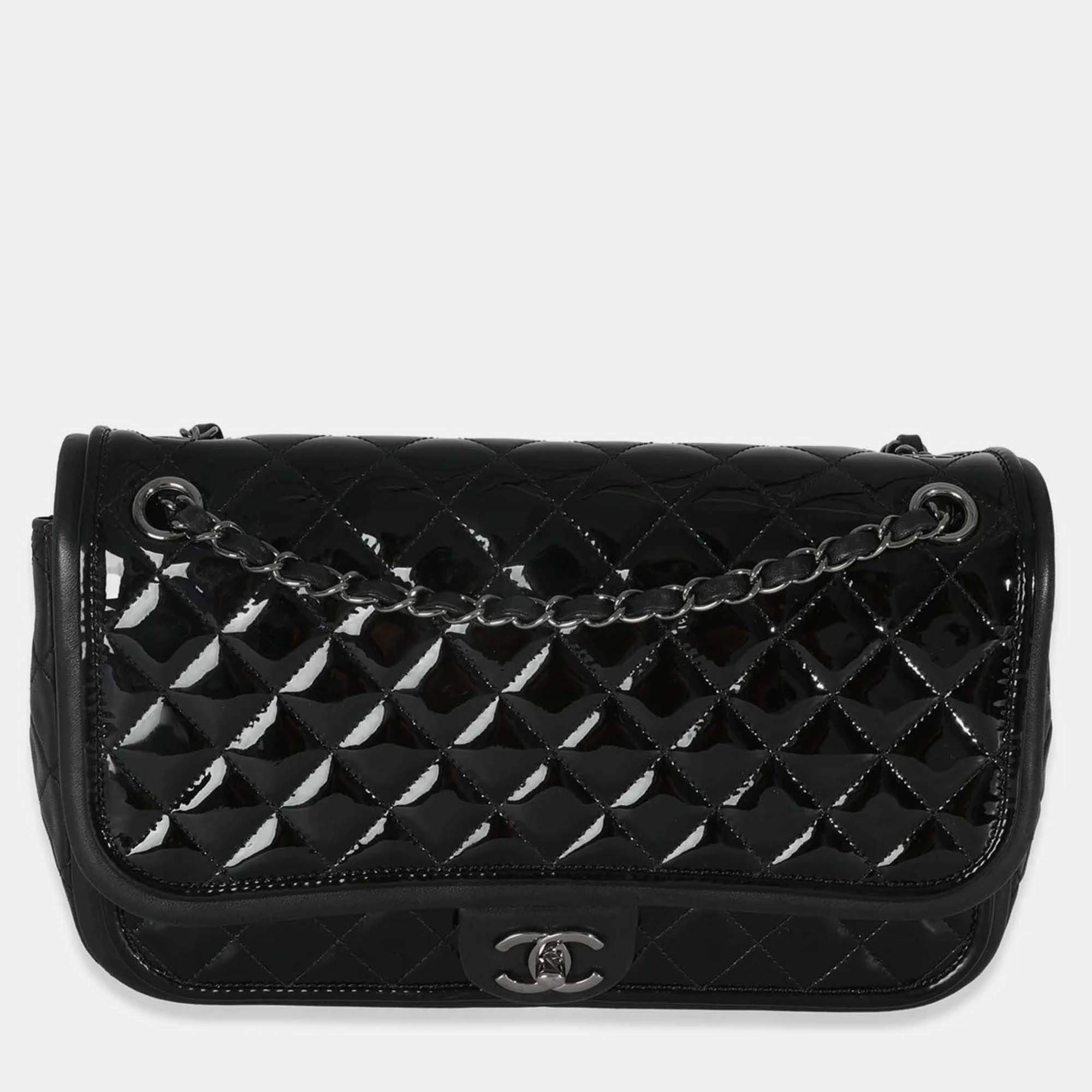 Pre Owned Chanel Black Quilted Patent Classic Jumbo Twist Flap Bag