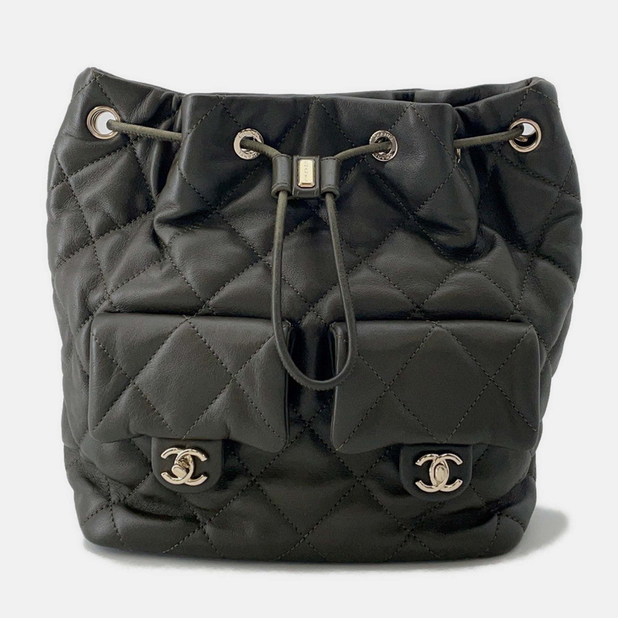 Pre Owned Chanel Matelasse Backpack Khaki Lambskin