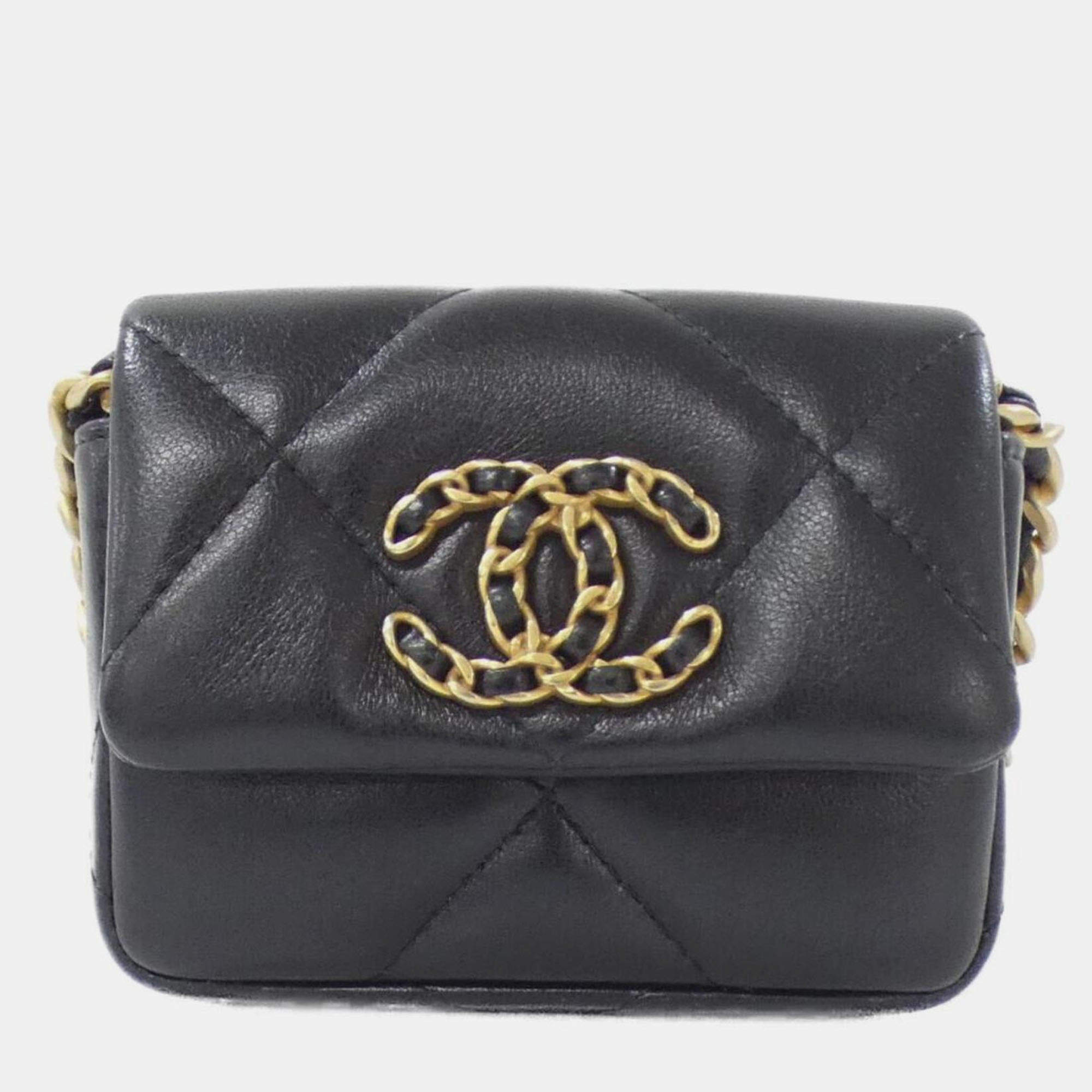Pre Owned Chanel 19 Line Waist Bag