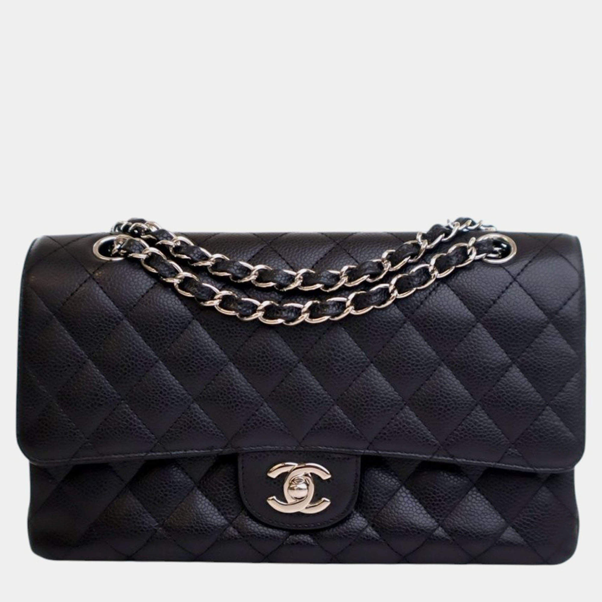 Pre Owned Chanel Black Medium Classic Caviar Double Flap