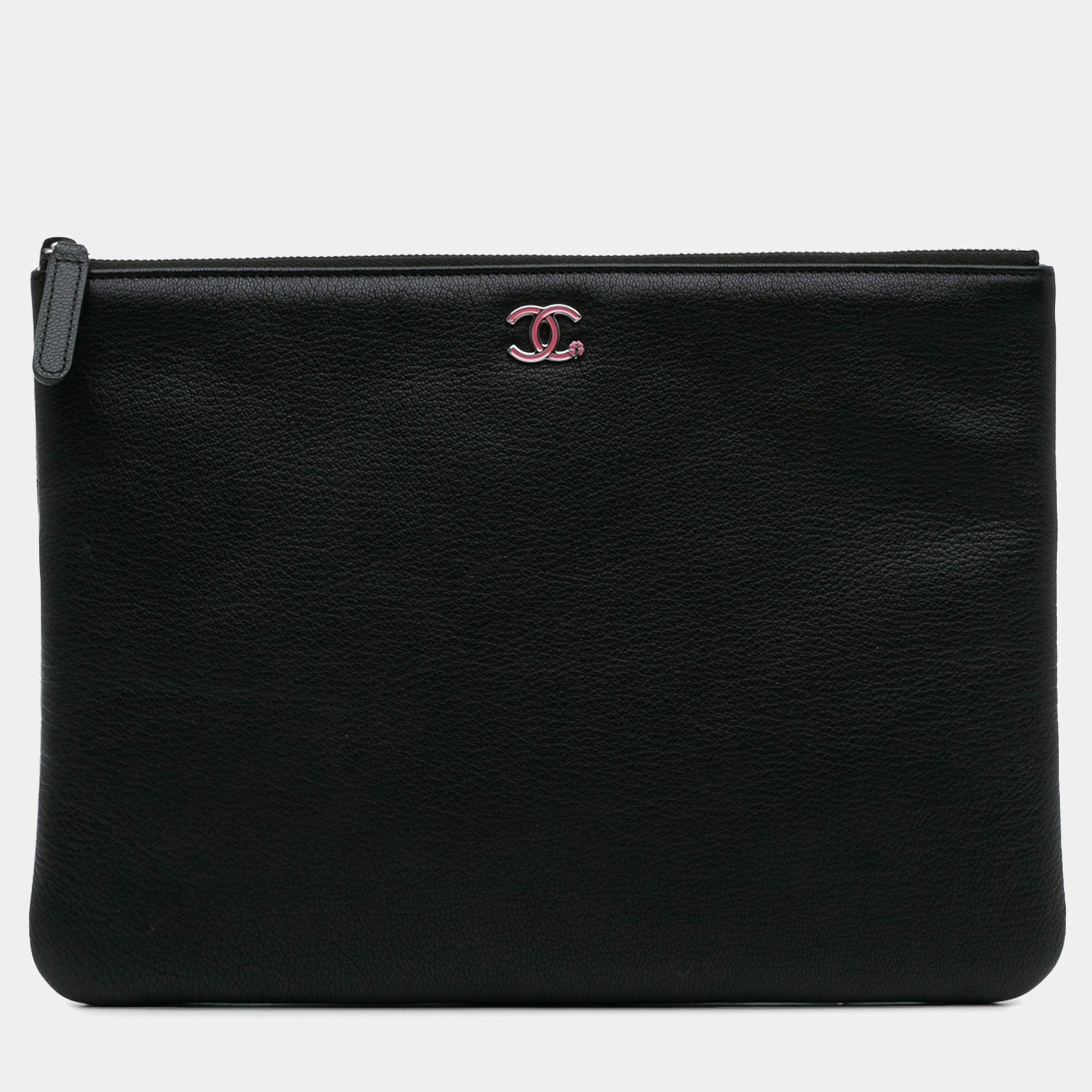 Pre Owned Chanel Black Medium Caviar Lucky Clover O Case Clutch