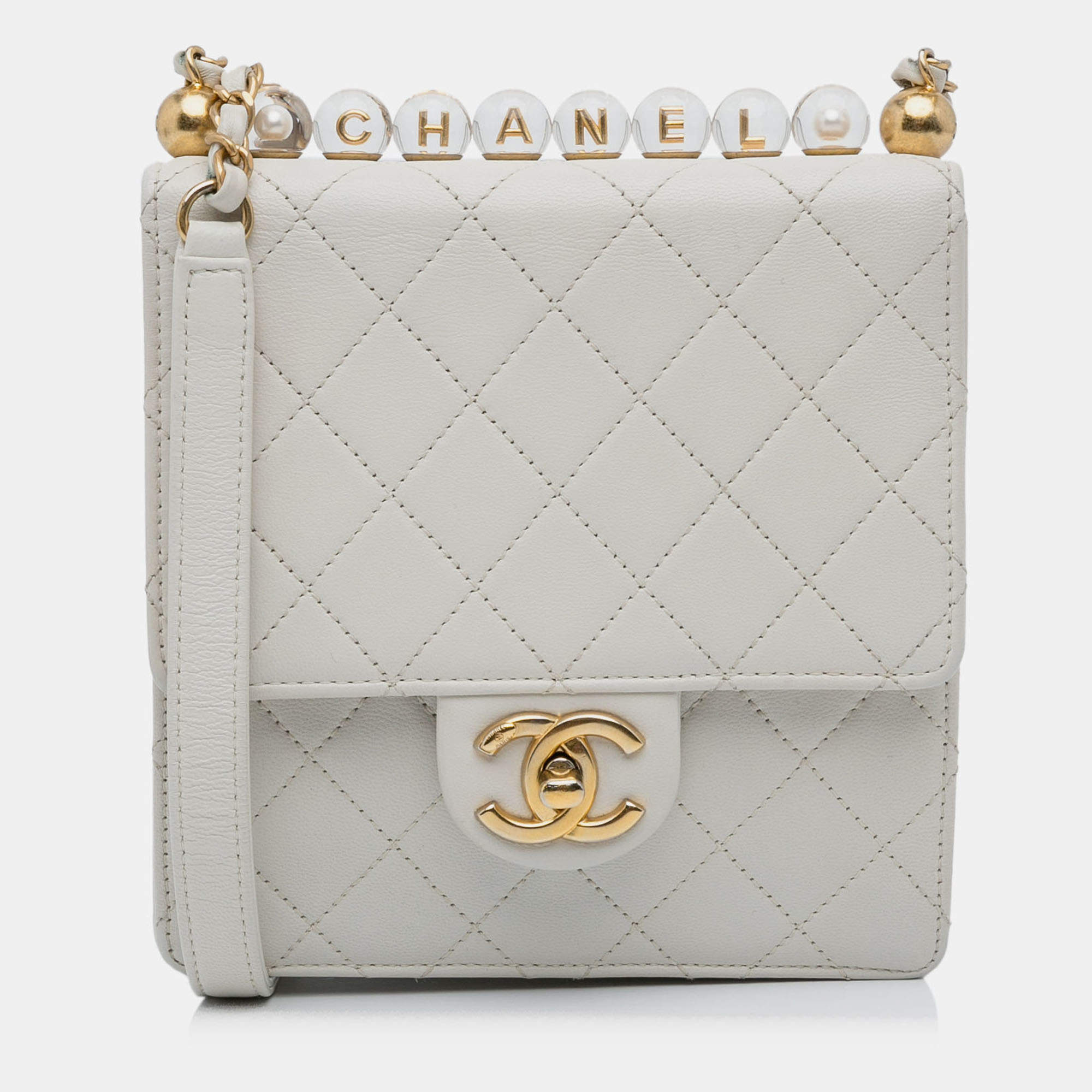 Pre Owned Chanel White Mini Chic Pearls Crossbody