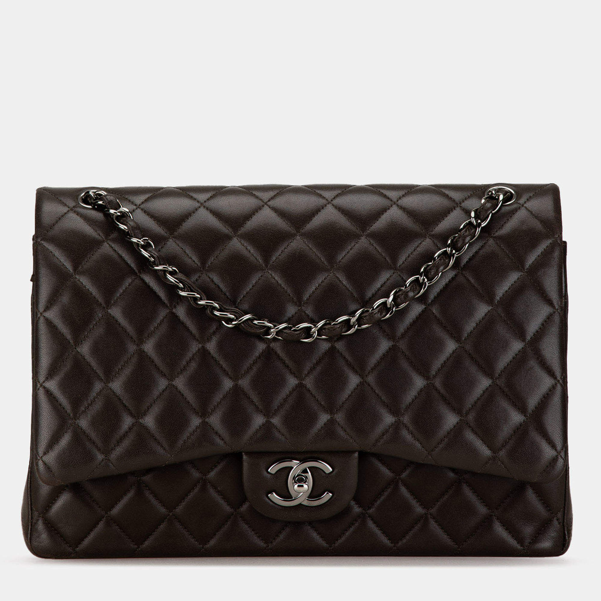 Pre Owned Chanel Black Maxi Classic Lambskin Double Flap