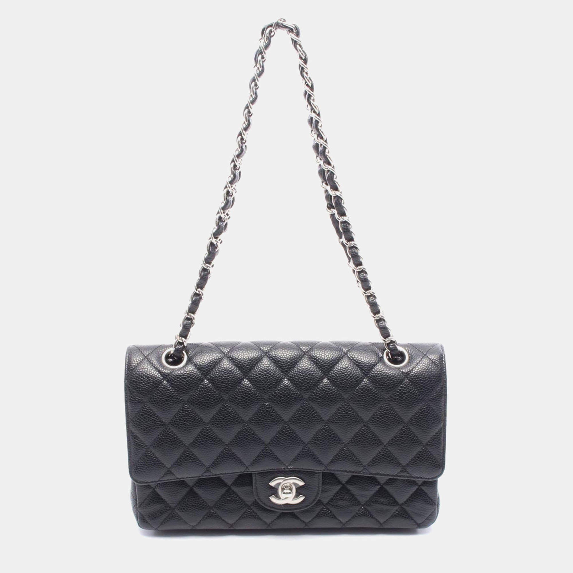 Pre Owned Chanel Matelasse W Flap Chain Shoulder Bag Leather Black
