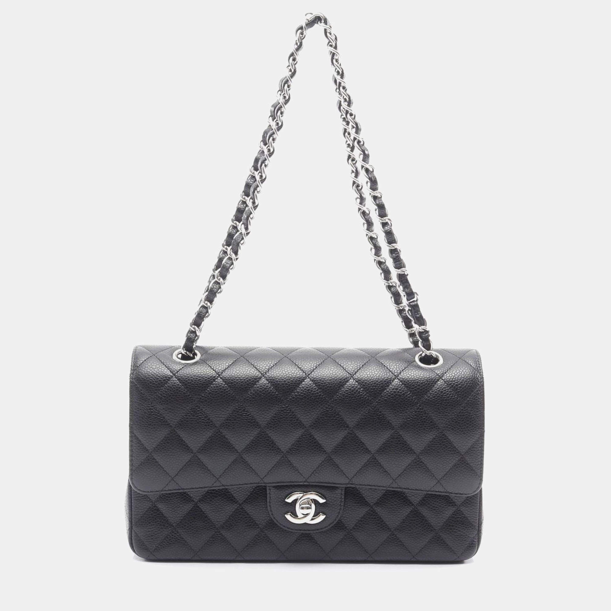 Pre Owned Chanel Matelasse W Flap Chain Shoulder Bag Leather Black