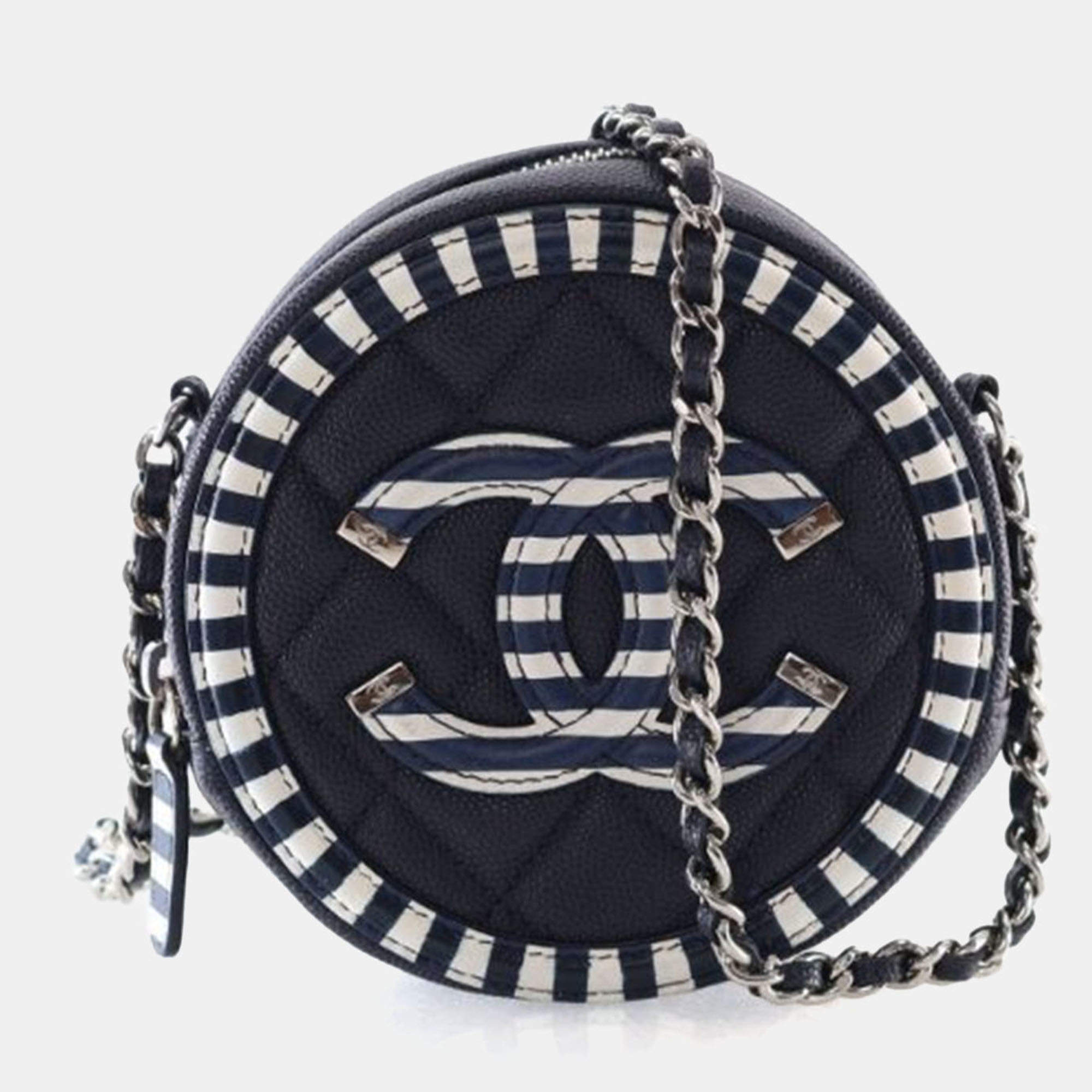 Pre Owned Chanel Blue/White Caviar Round Filigree Clutch With Chain