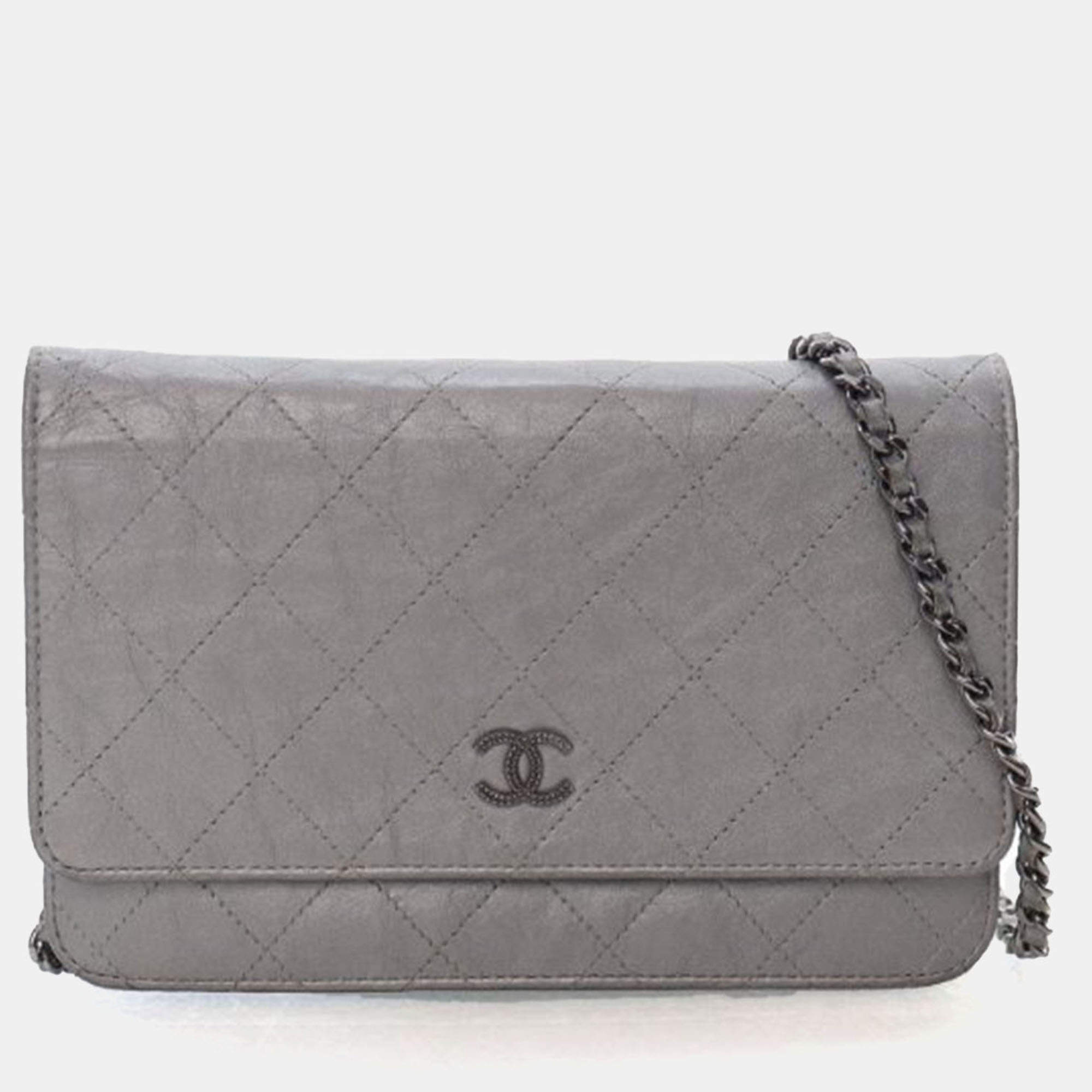 Pre Owned Chanel Crinkled Grey Calfskin Wallet On Chain (WOC)