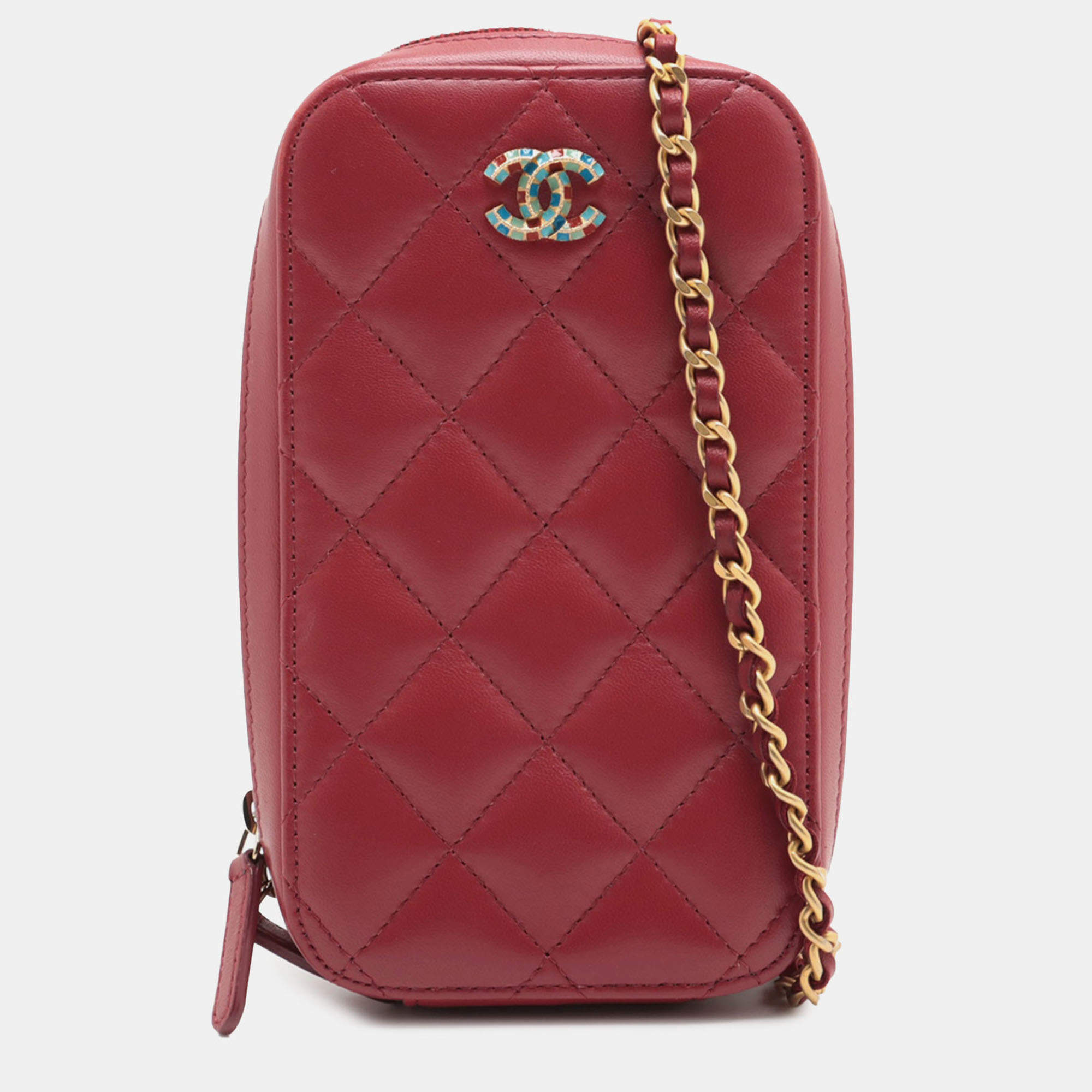Pre Owned Chanel Red CC Quilted Lambskin Zip Phone Case