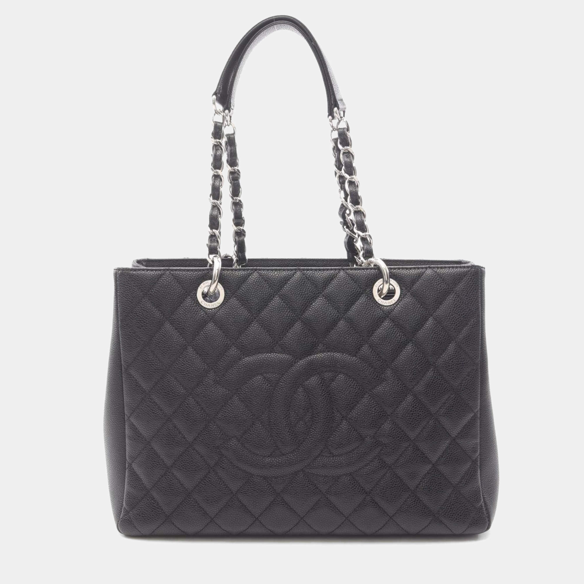 Pre Owned Chanel Matelasse Grand Shopping Gst Tote Bag In Calfskin Leather  Black