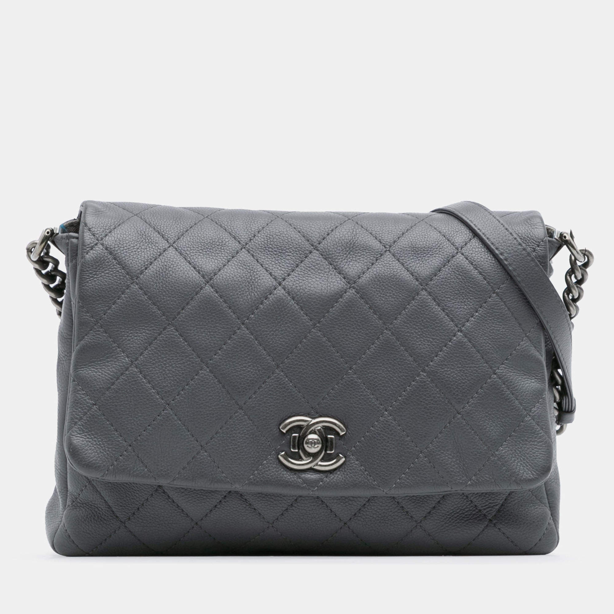Pre Owned Chanel Grey Quilted Calfskin Couture Messenger Bag