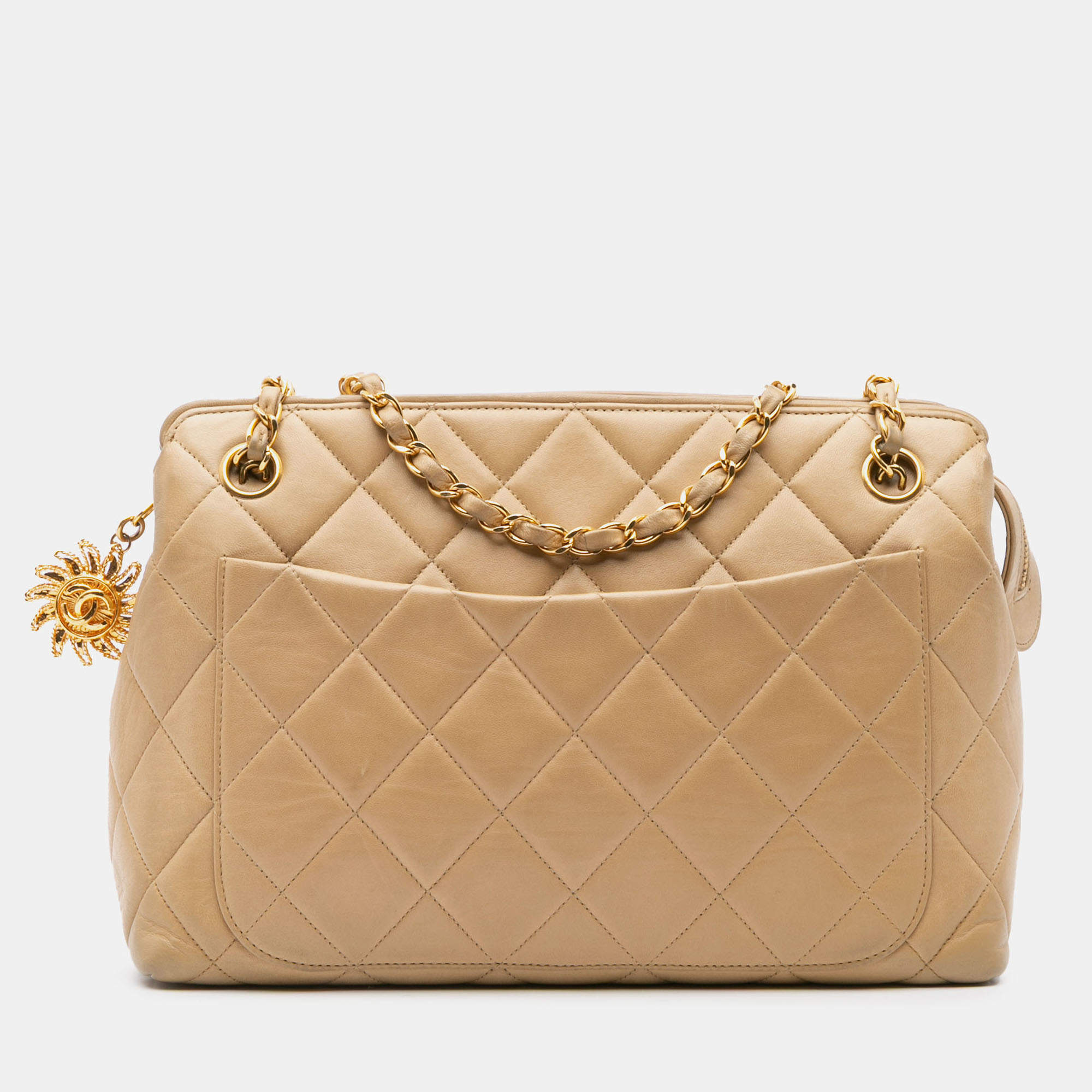 Pre Owned Chanel Beige Quilted Lambskin Sun Charm Chain Crossbody