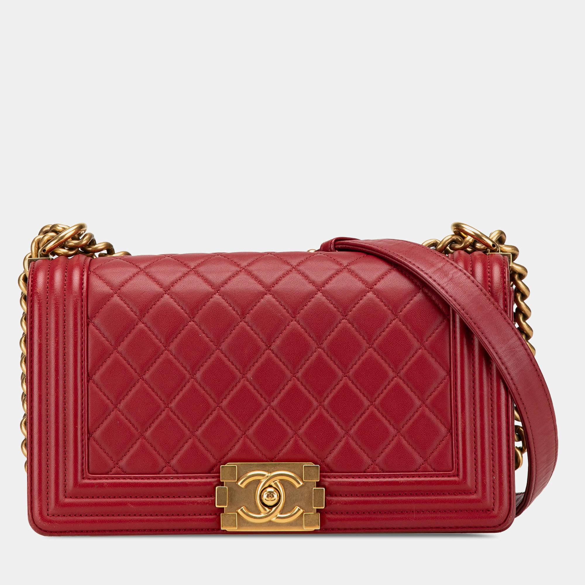 Pre Owned Chanel Red Old Medium Quilted Lambskin Boy Flap