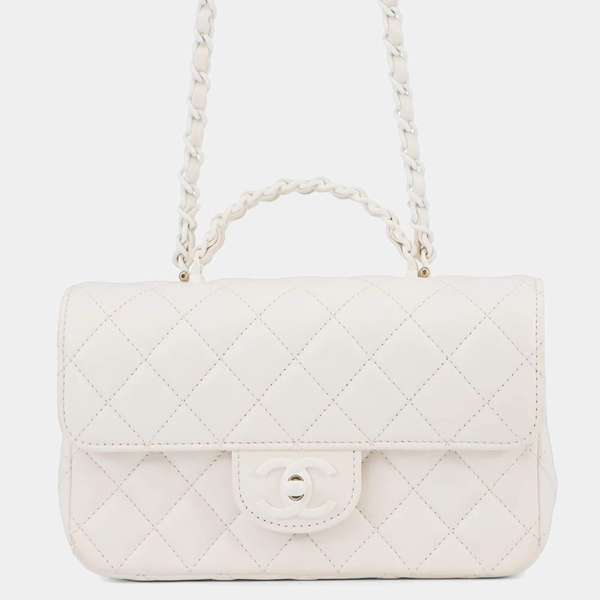 Pre Owned Chanel Matelasse Top Handle Bag White Lambskin Size 20