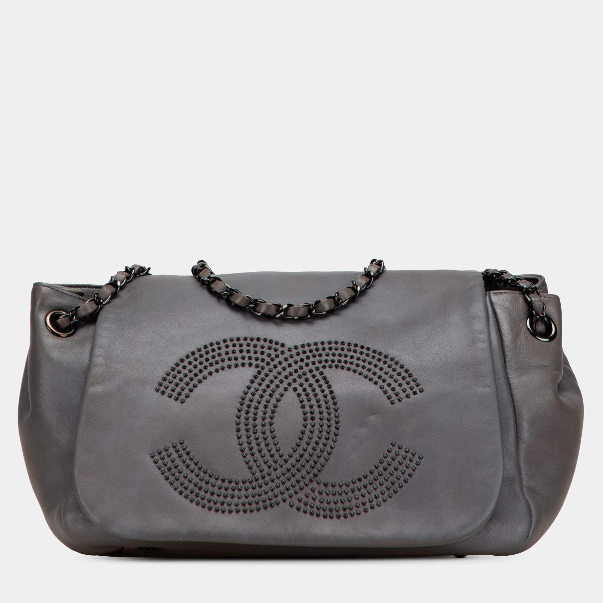 Pre Owned Chanel Grey Lambskin Studded CC Accordion Flap