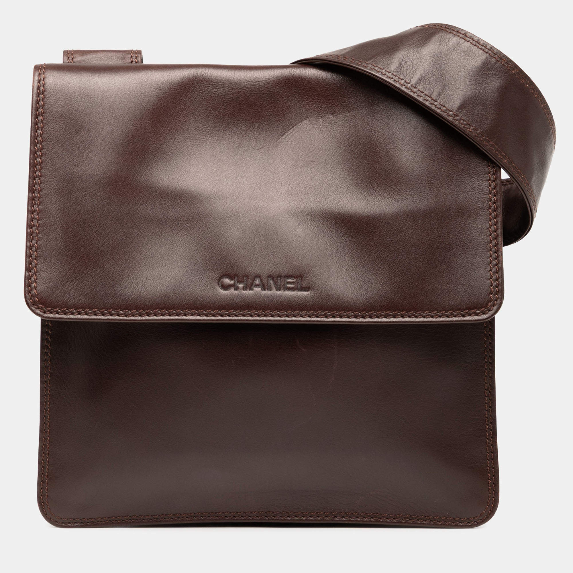 Pre Owned Chanel Burgundy Lambskin Leather Crossbody