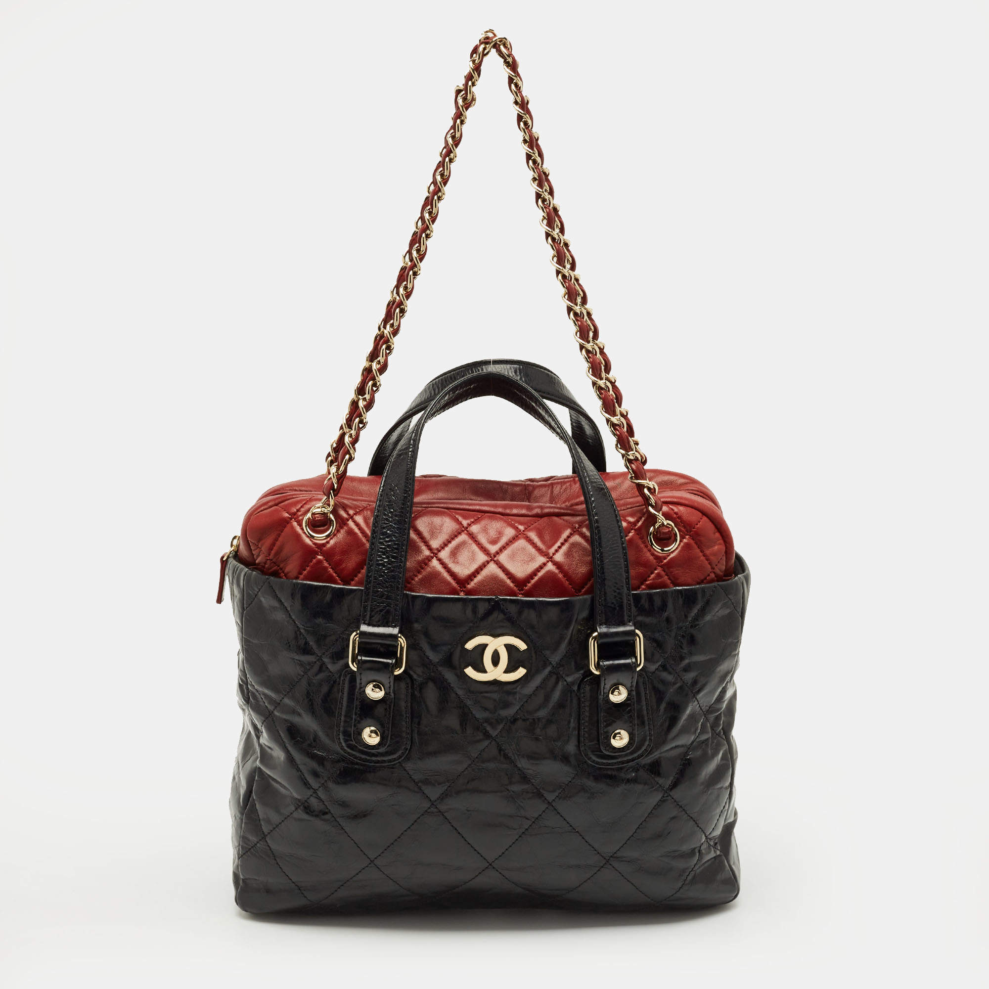 Pre Owned Chanel Black/Red Quilted Leather Portobello Frame Bag