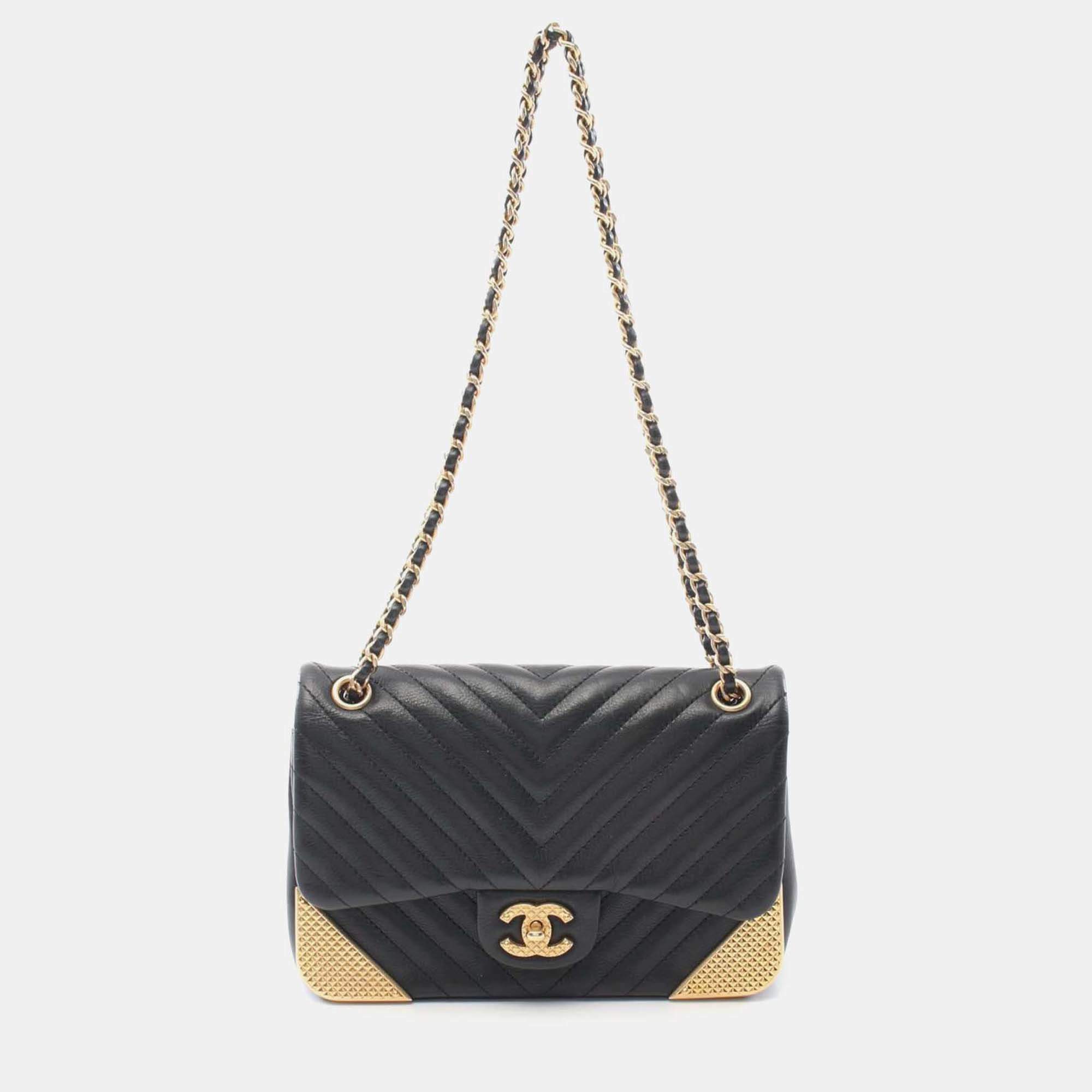 Pre Owned Chanel Rock The Corner Black Leather Flap Shoulder Bag