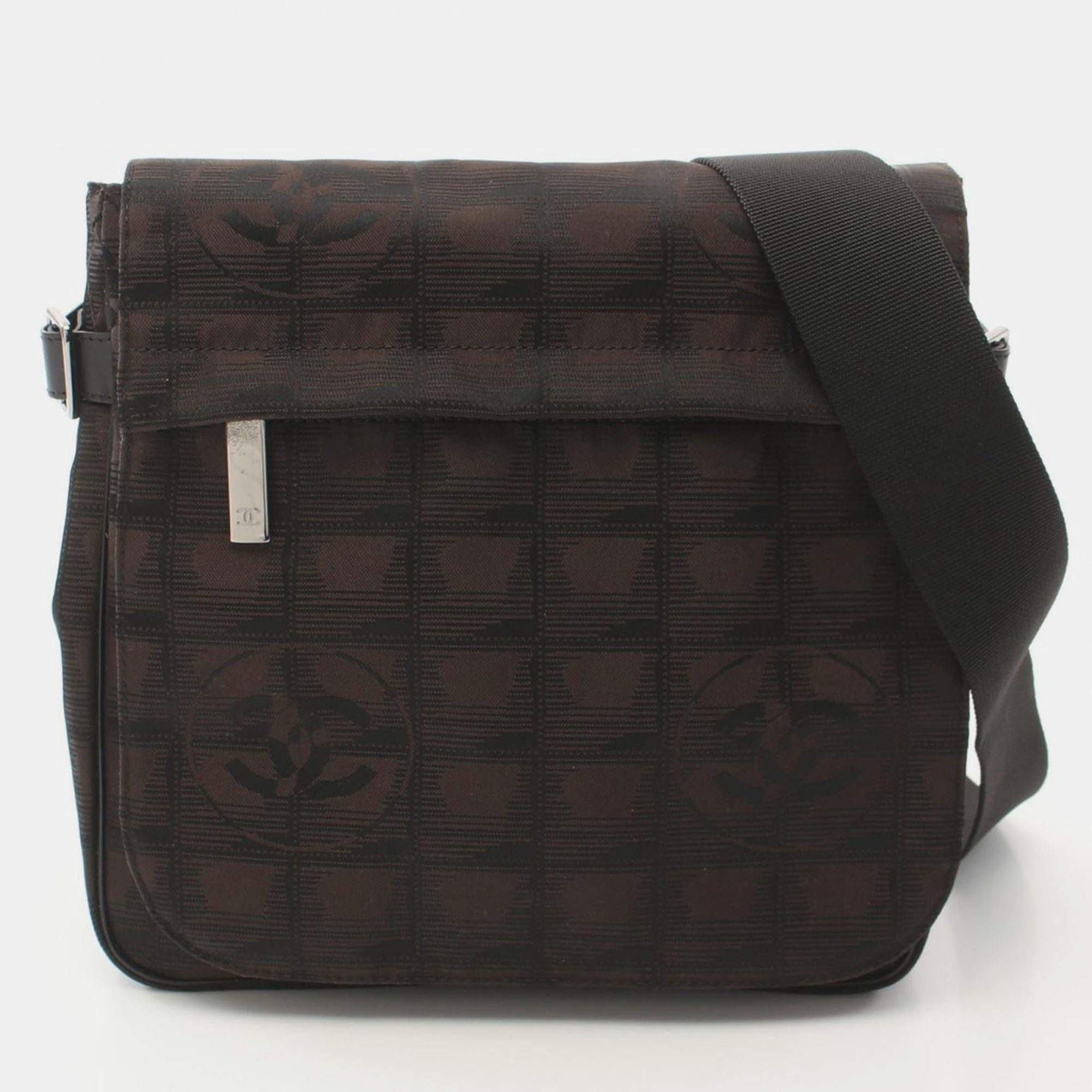 Pre Owned Chanel Travel Line Brown Nylon Shoulder Bag