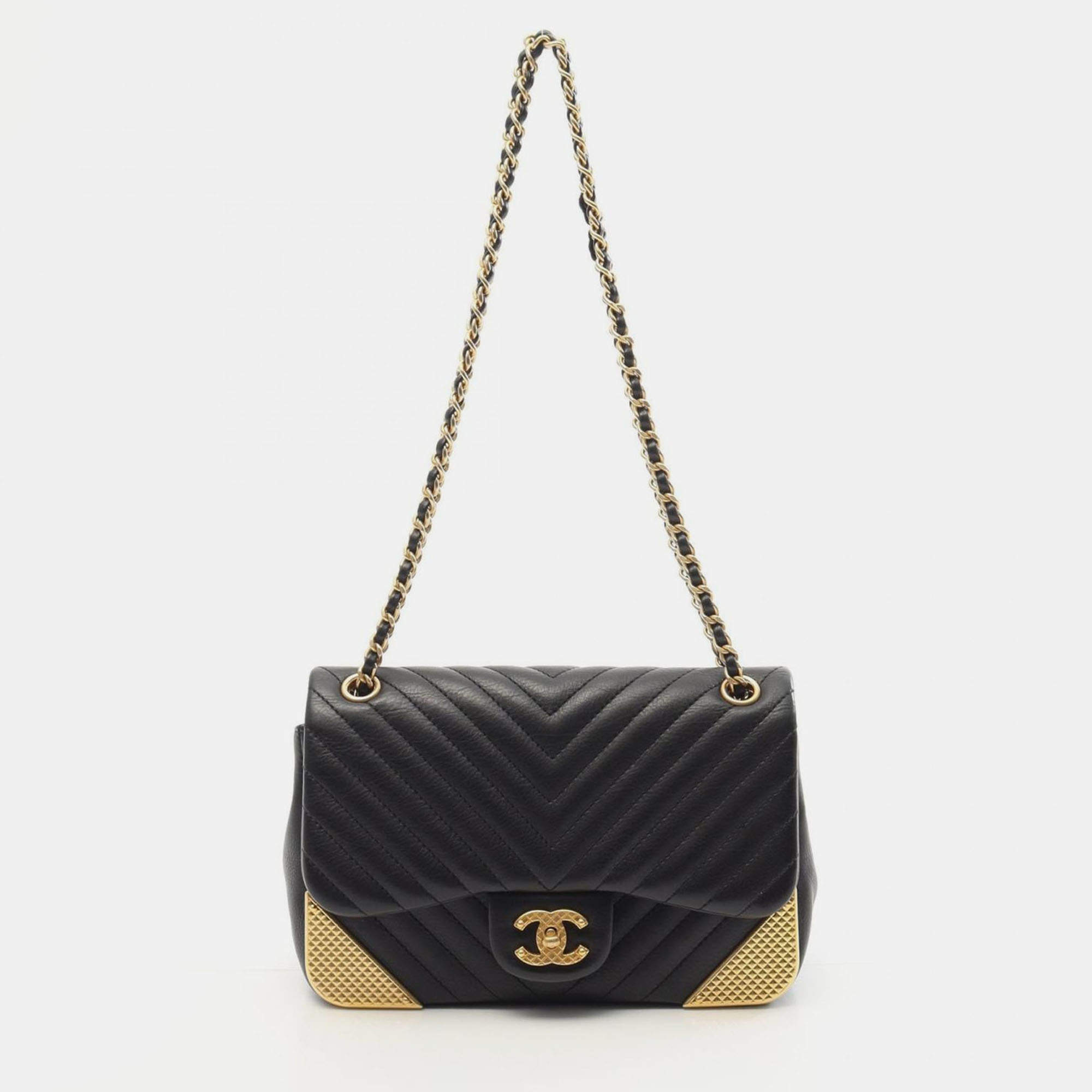 Pre Owned Chanel Rock the Corner Black Chevron Calfskin Flap Bag 