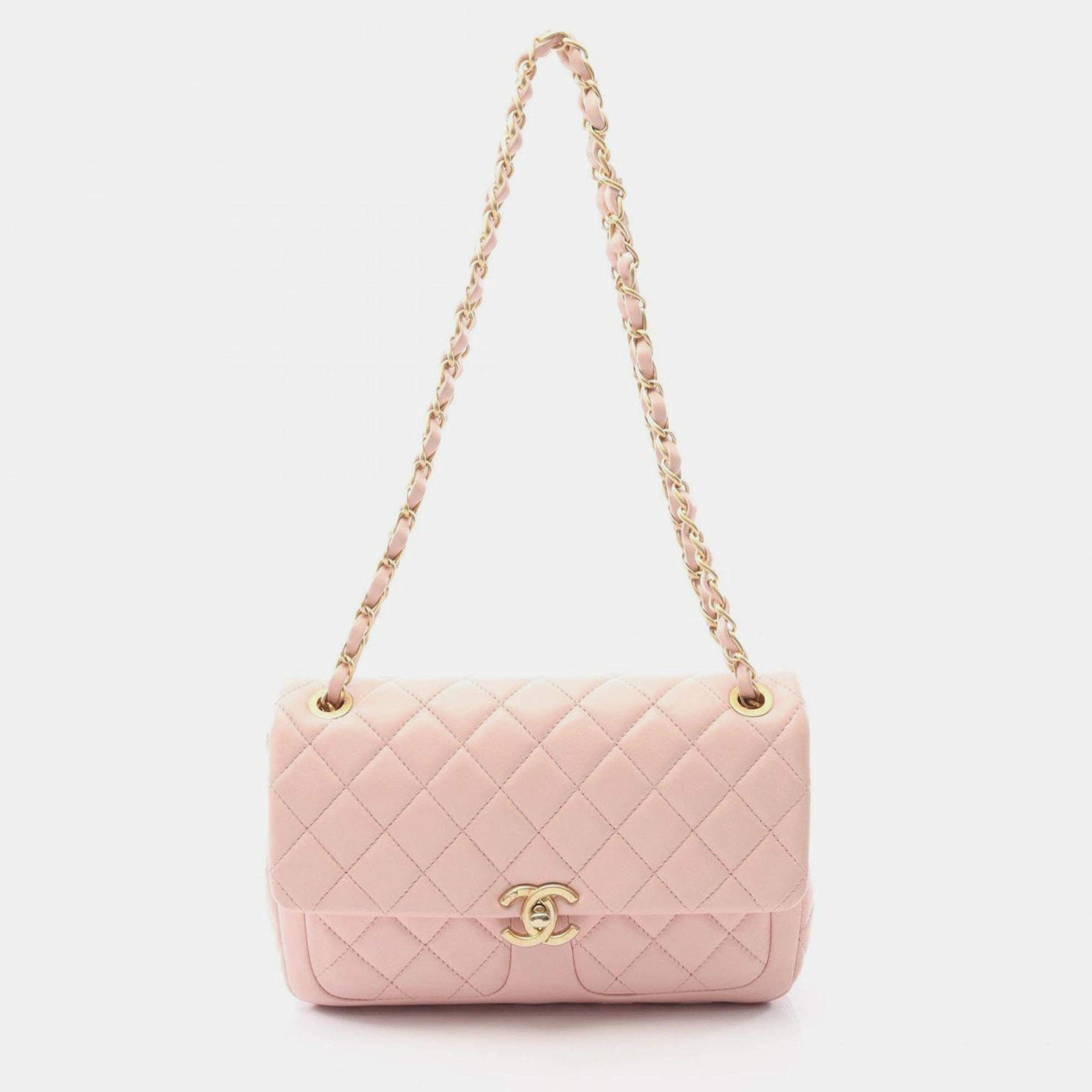 Pre Owned Chanel CC Turnlock Pink Quilted Leather Shoulder Bag