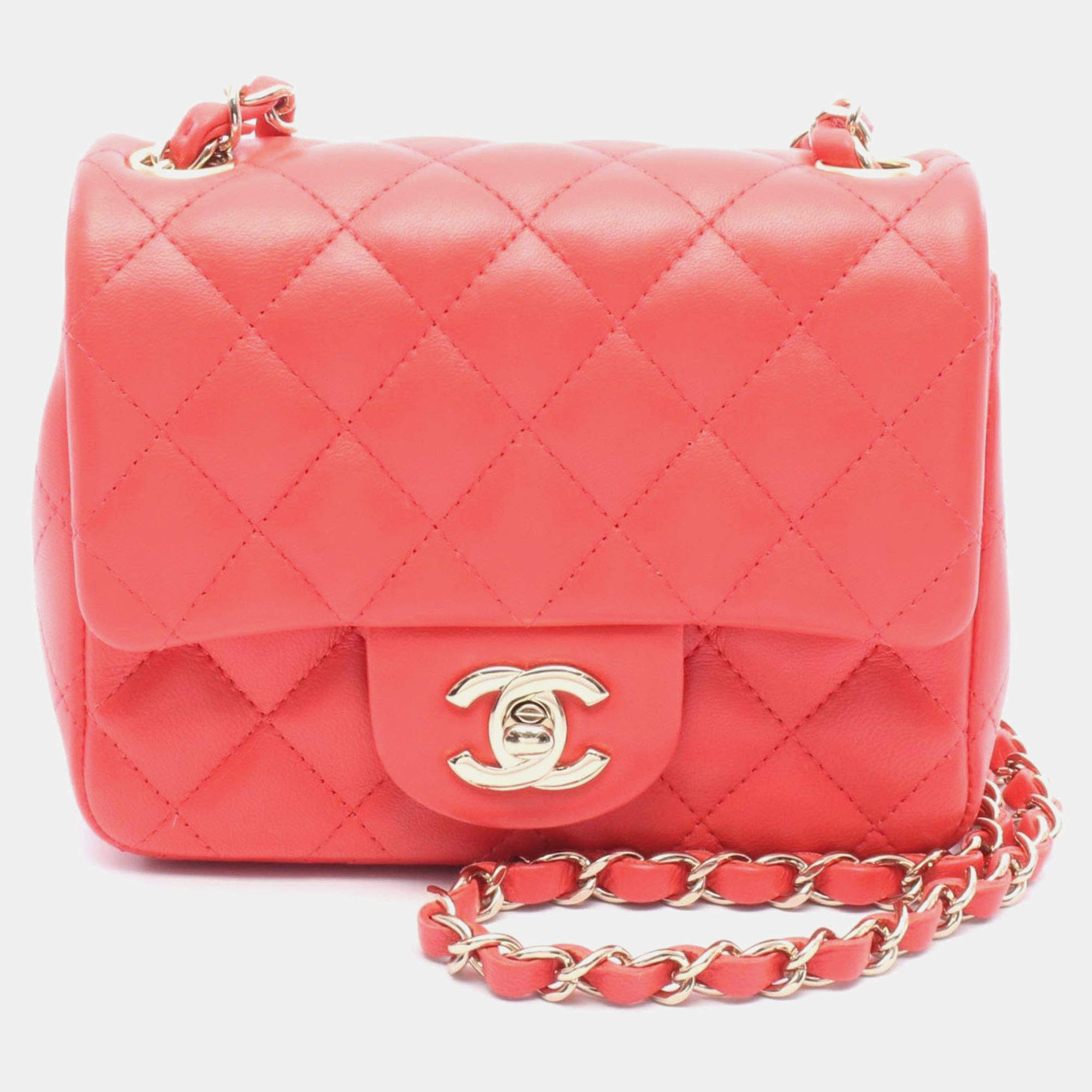 Pre Owned Chanel Mini Matelasse Shoulder Bag Leather Red