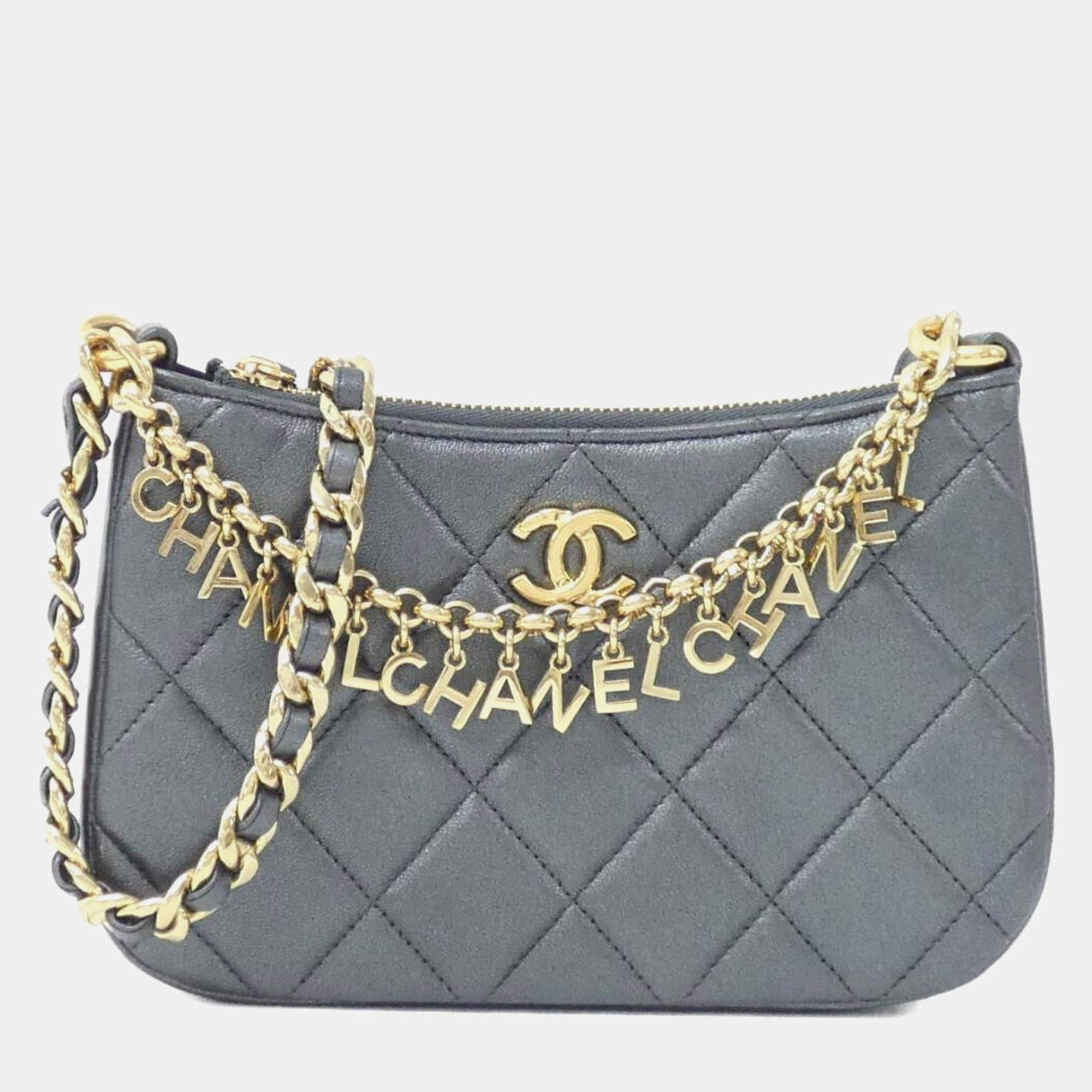 Pre Owned Chanel Chain Lambskin Leather Clutch
