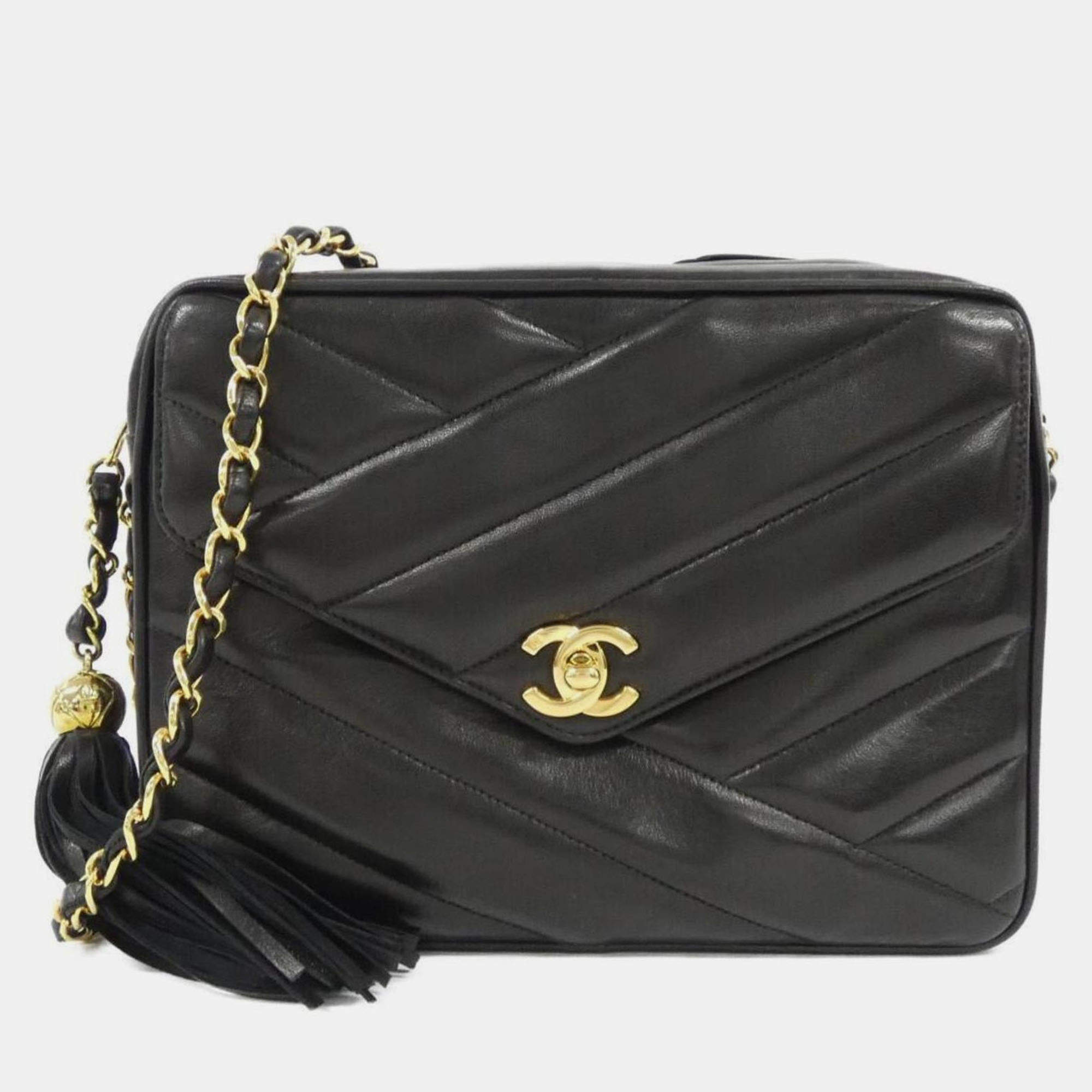 Pre Owned Chanel Leather Black Shoulder Bag