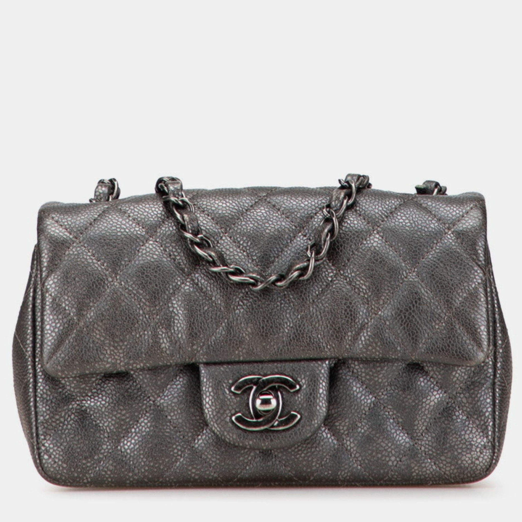 Pre Owned Chanel Mini Matelasse 20 Coco Mark Chain Shoulder Bag In Silver/Gray Caviar Skin