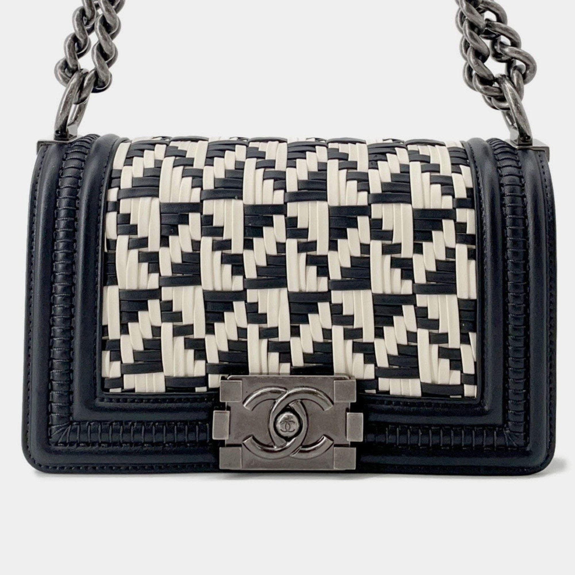 Pre Owned Chanel Boy Small Chain Shoulder Bag With Coco Mark Black And White