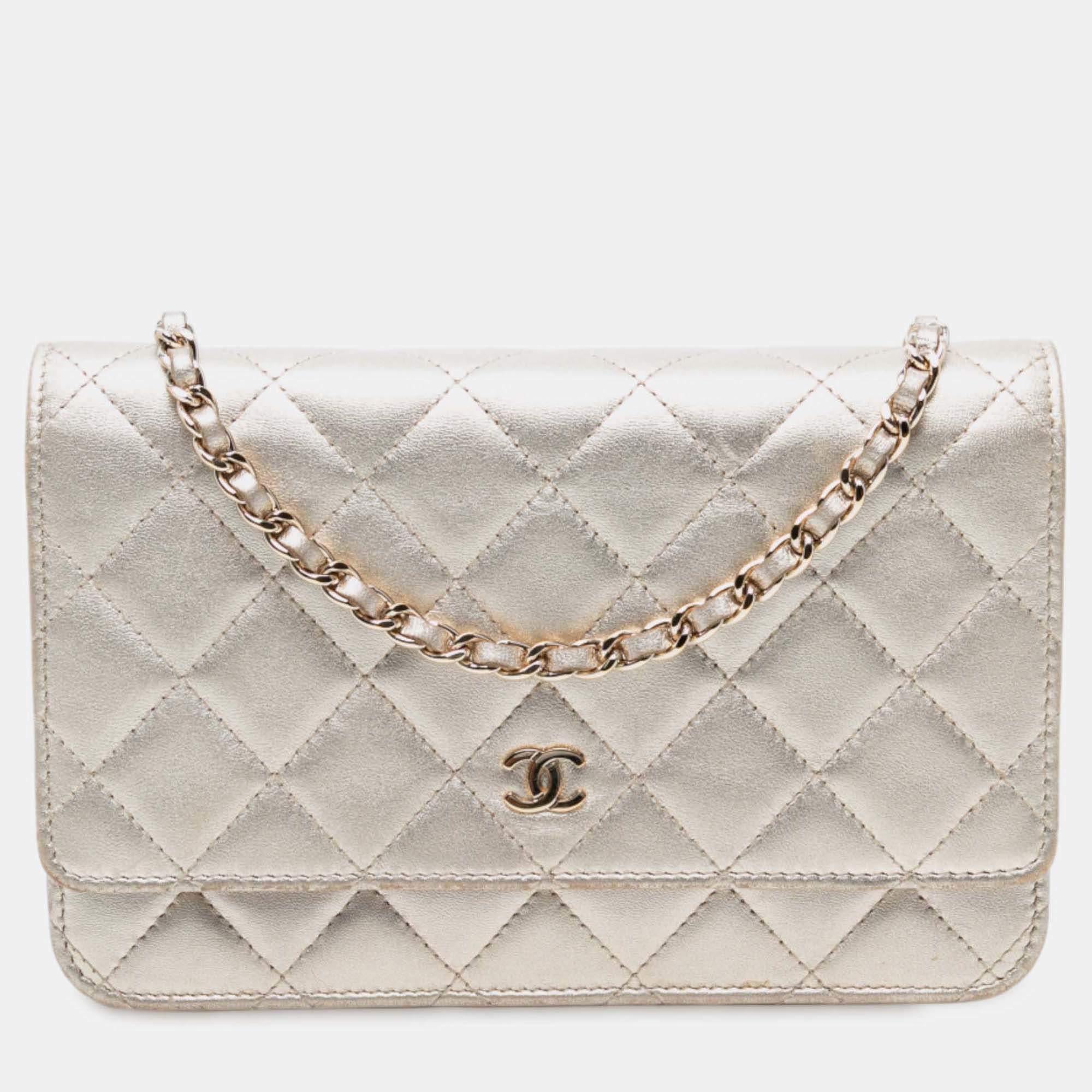 Pre Owned Chanel Gold CC Quilted Metallic Lambskin Wallet on Chain