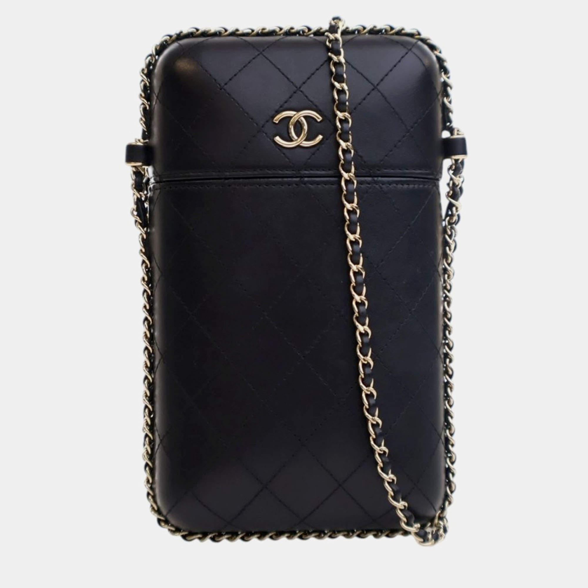 Pre Owned Chanel Black CC Quilted Lambskin Chain Around Phone Holder