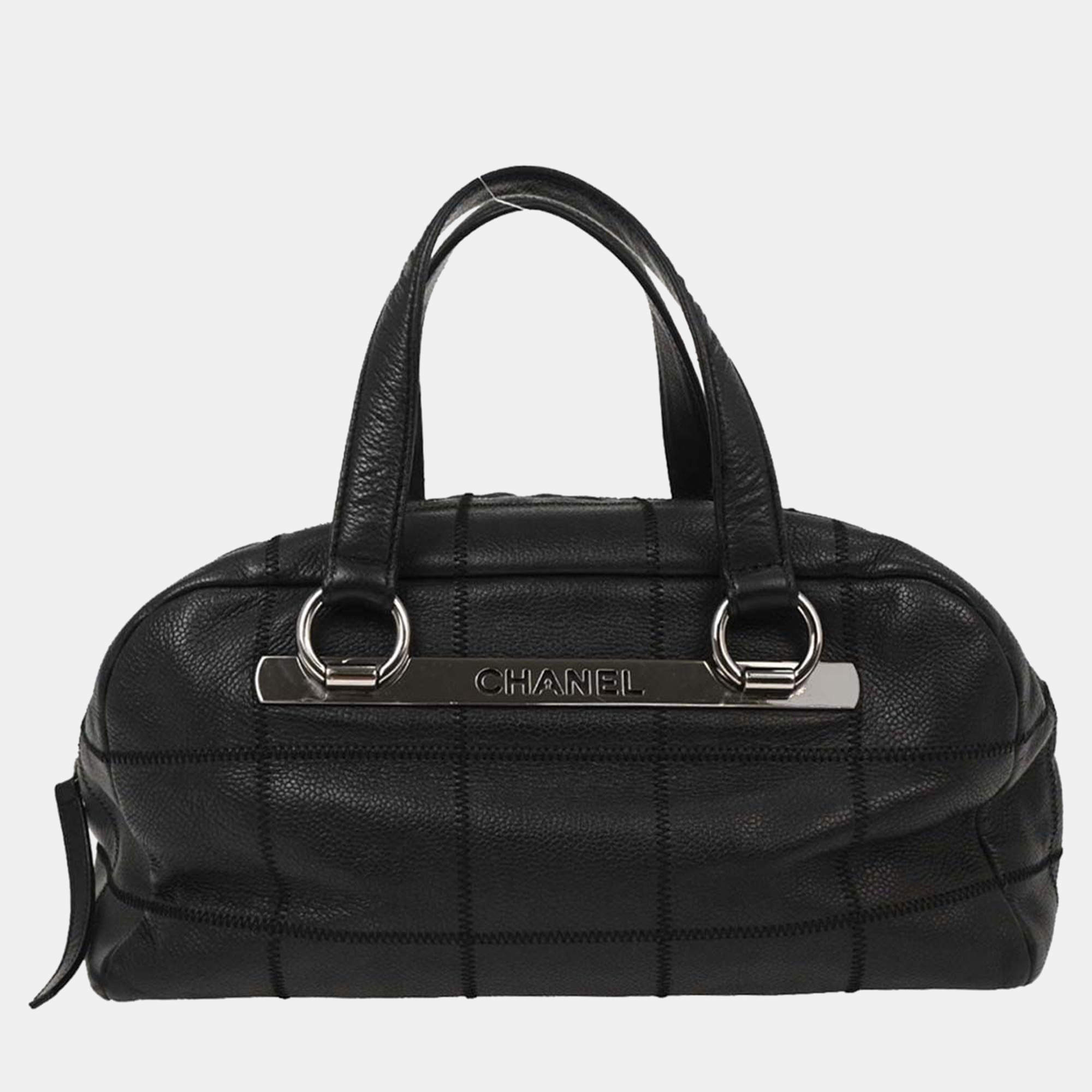 Pre Owned Chanel Black Calfskin Choco Bar Handbag