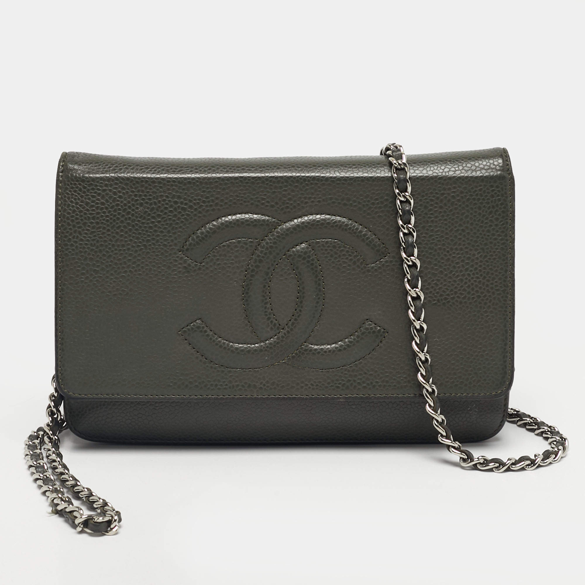 Pre Owned Chanel Grey Caviar Leather CC Wallet On Chain