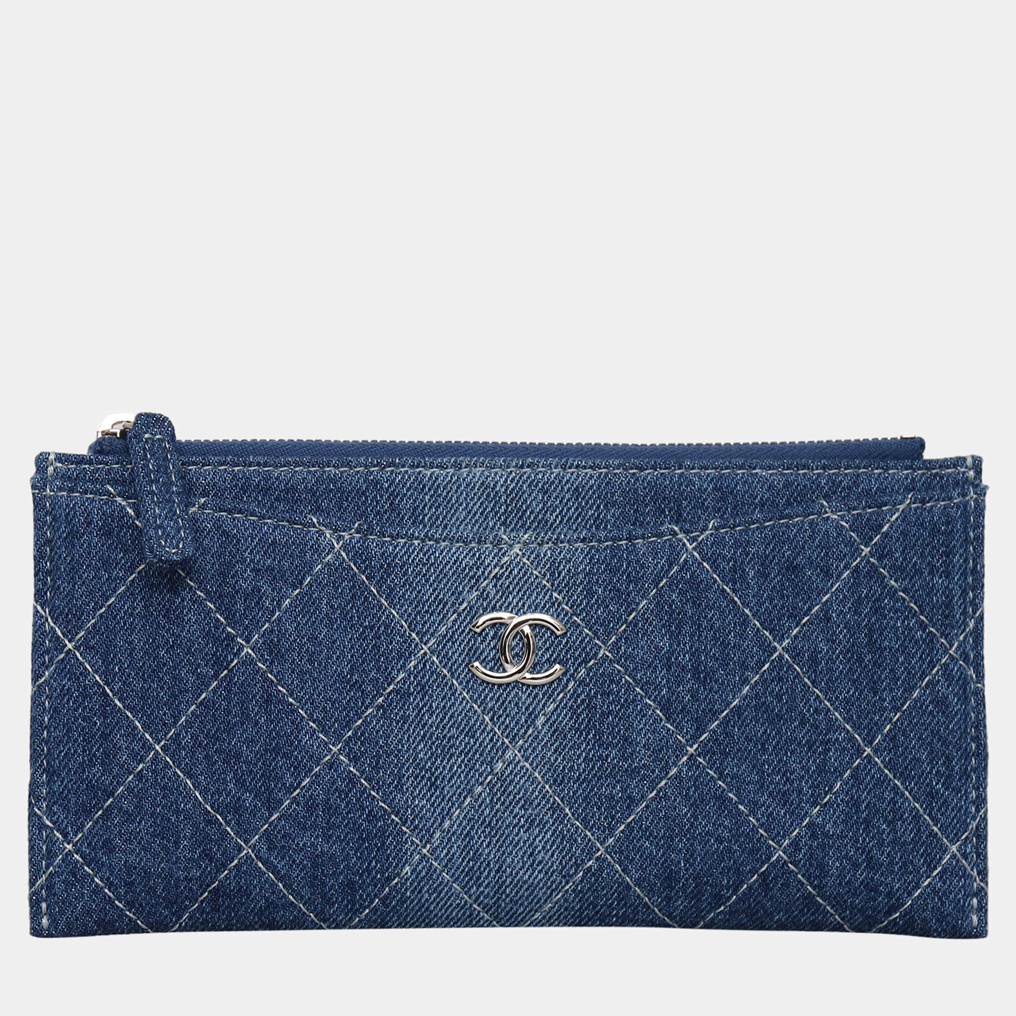 Pre Owned Chanel Quilted Denim Zip Pouch Wallet