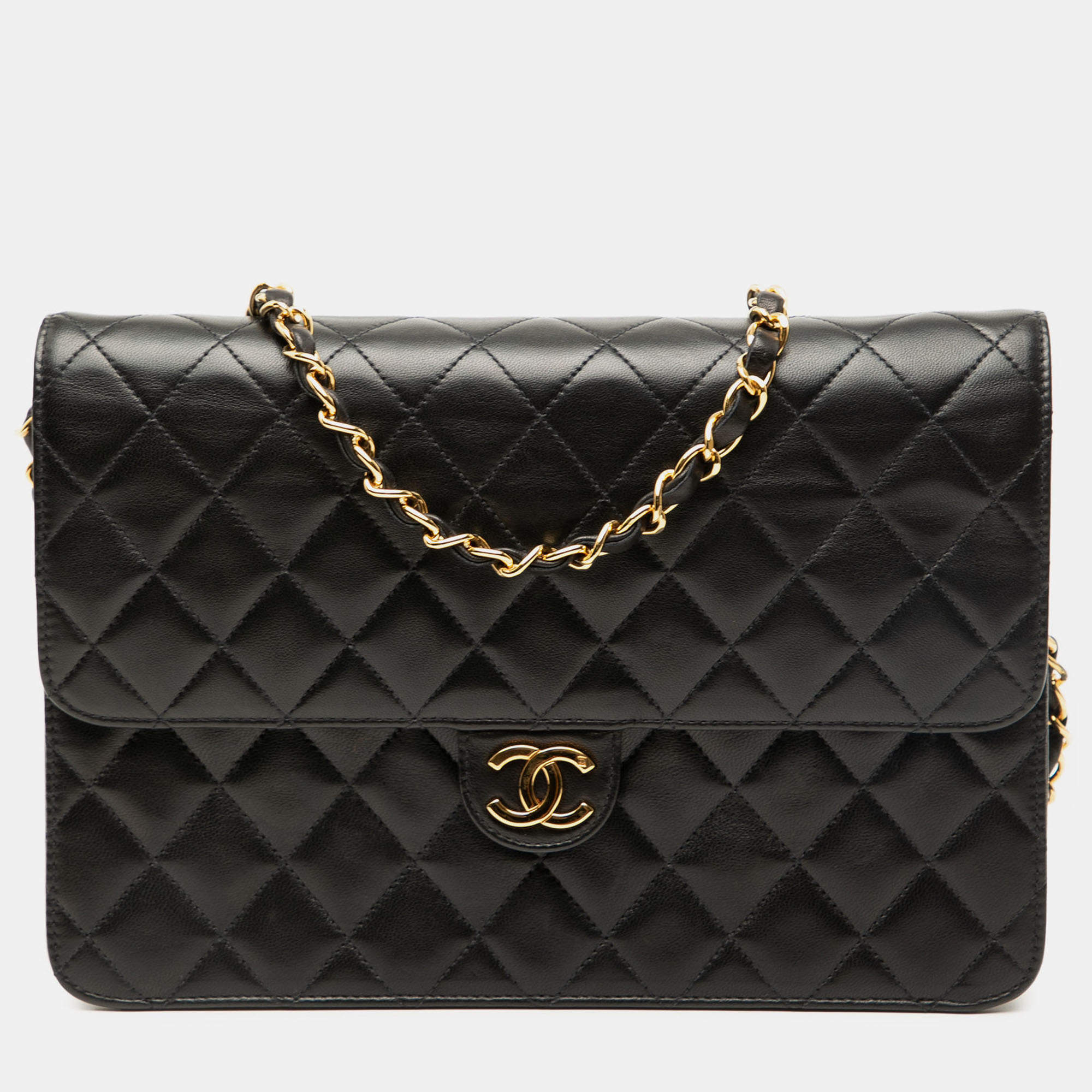 Pre Owned Chanel Black Medium CC Quilted Lambskin Single Flap
