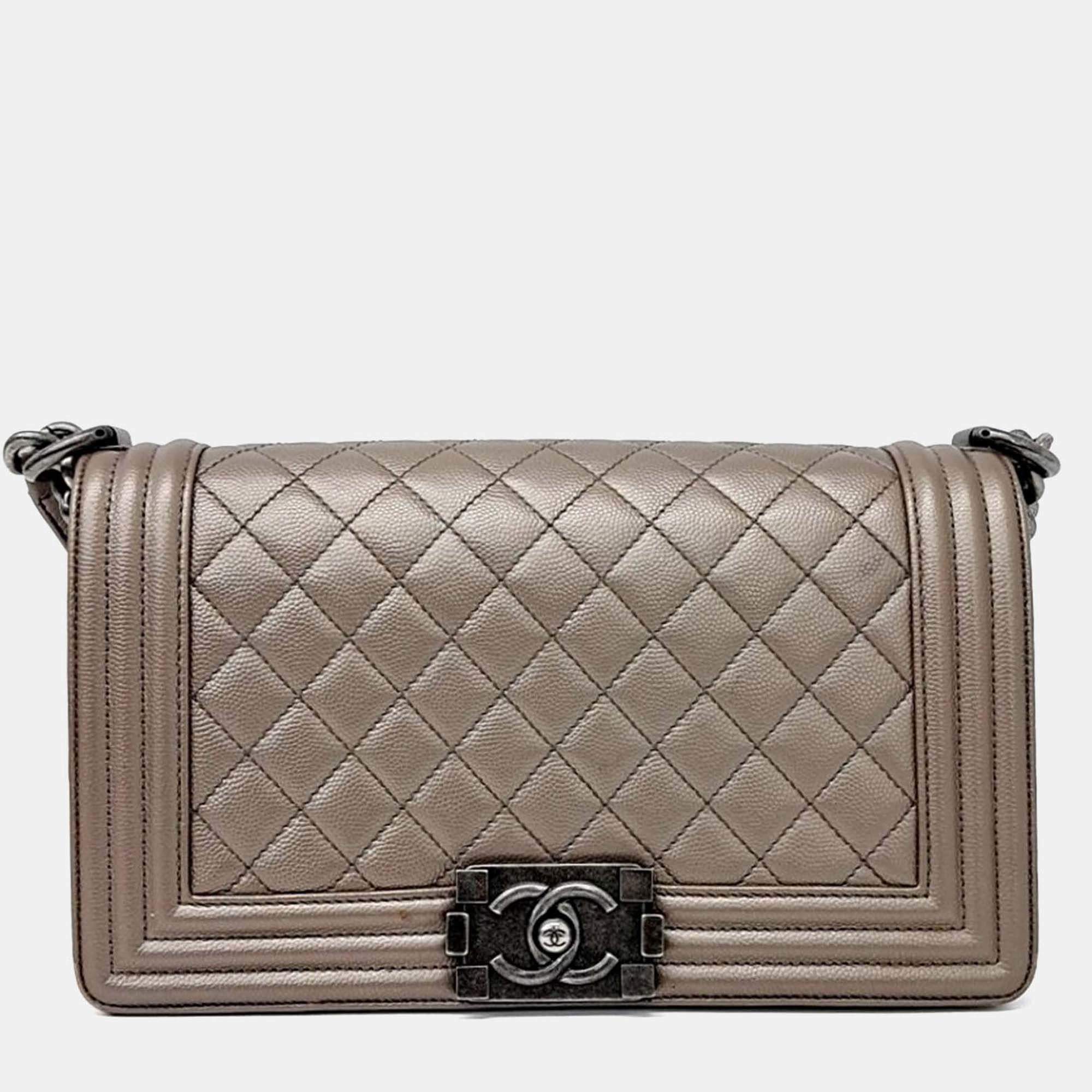 Pre Owned Chanel Brown Caviar Leather Caviar Boy Bag Medium