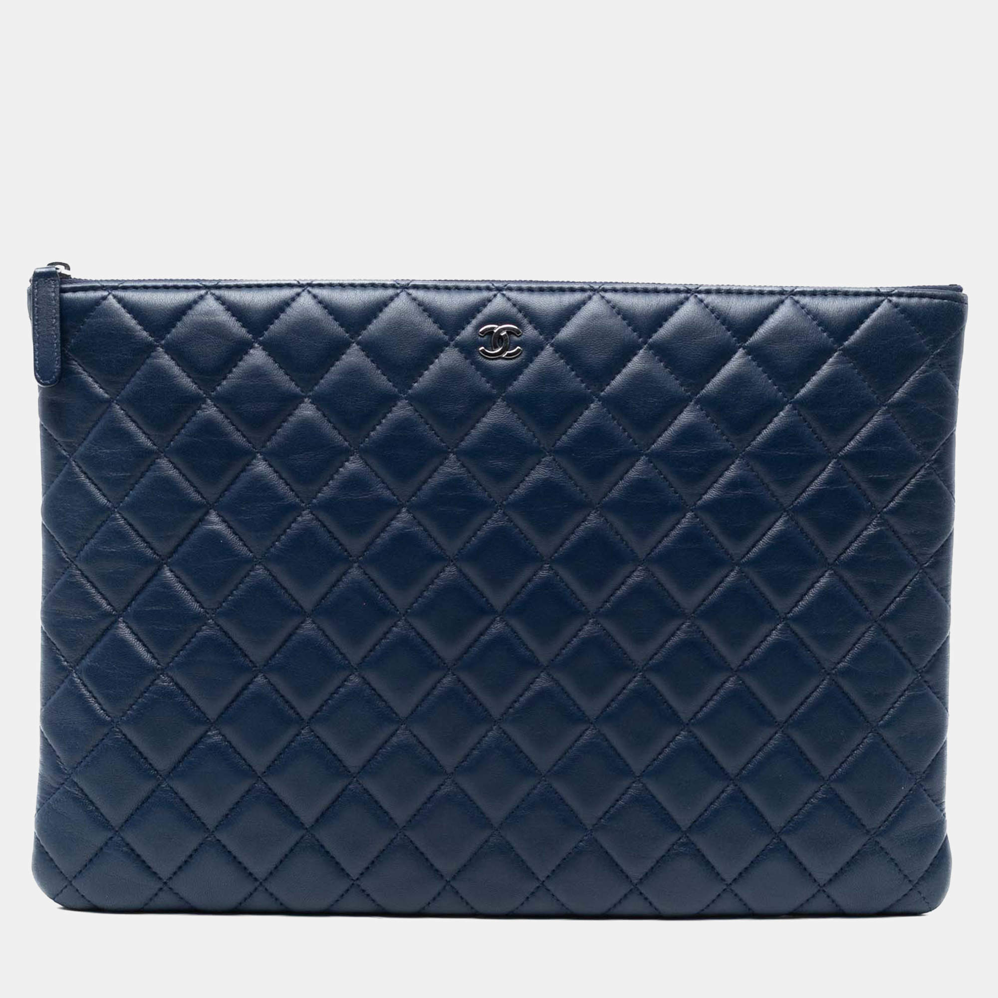 Pre Owned Chanel Blue Large Quilted Lambskin O Case Clutch